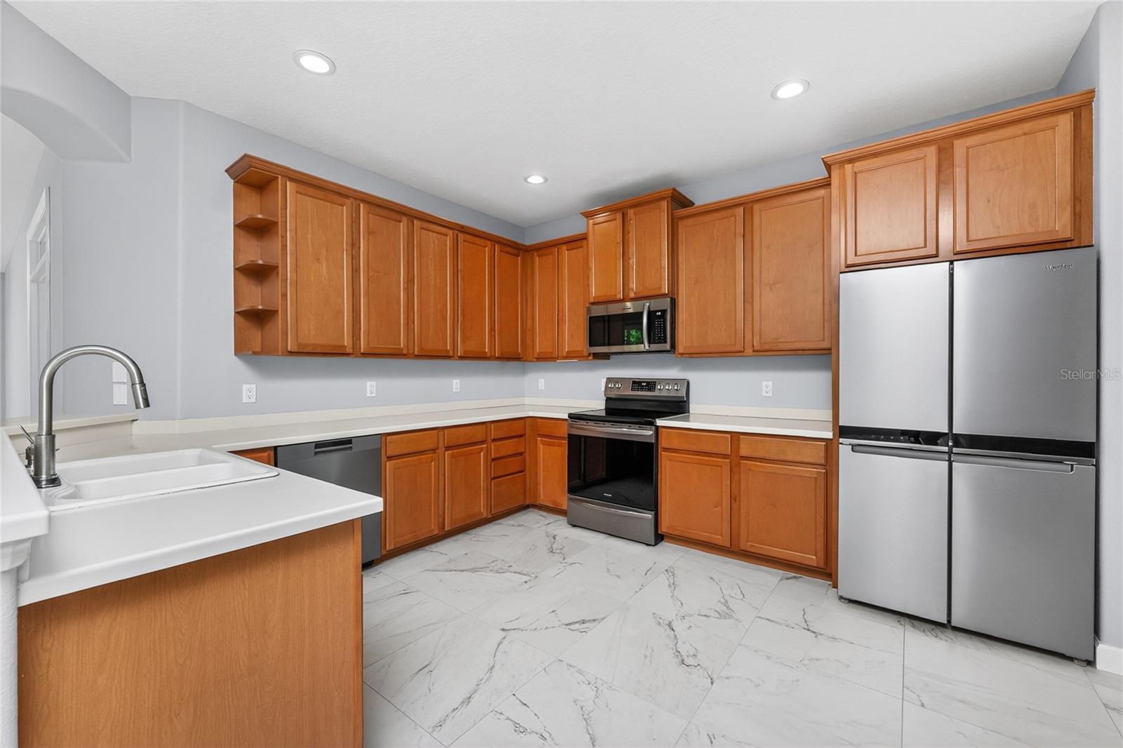 Image 17 of 50 For 29633 Niagara Court