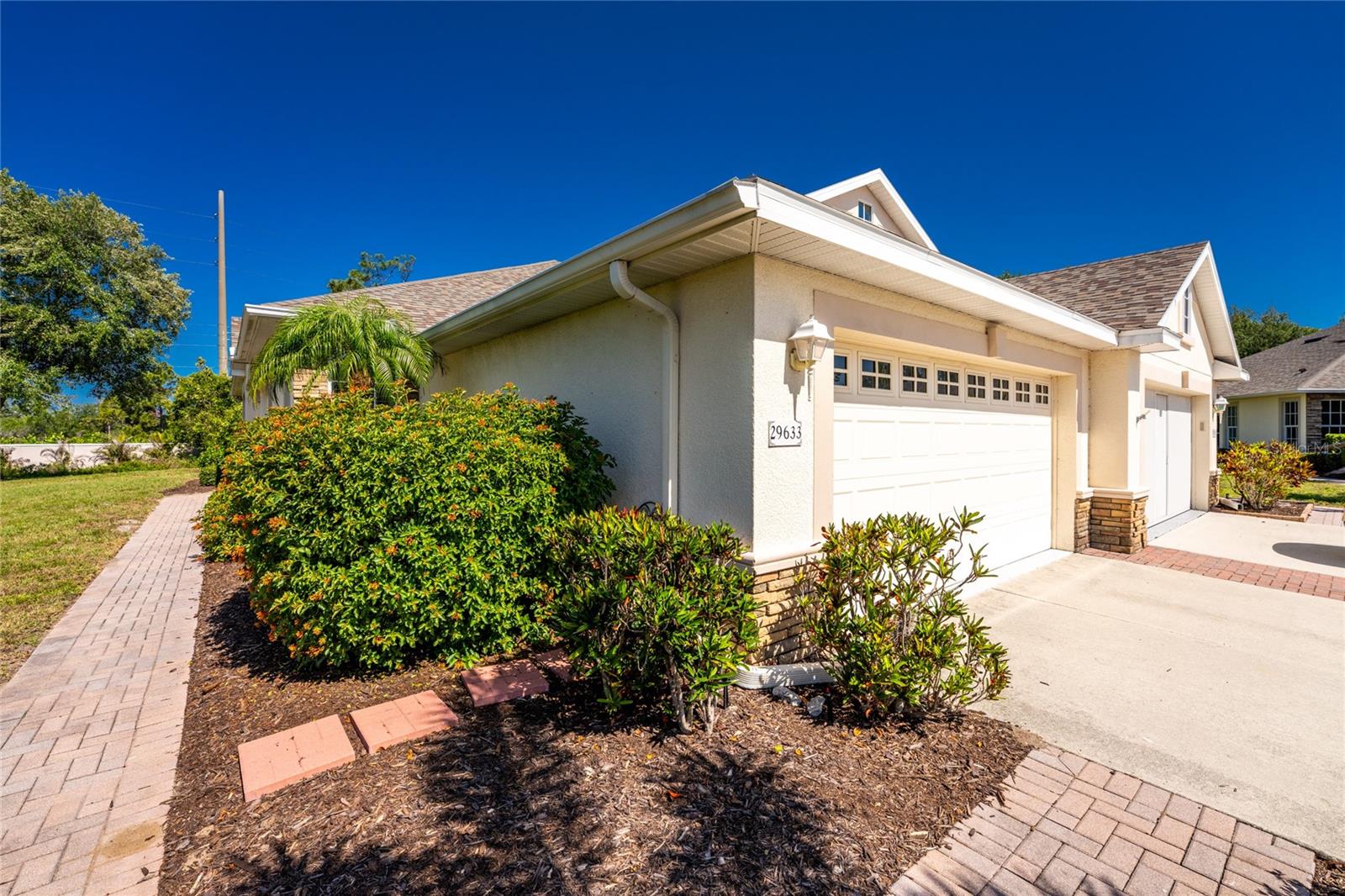 Image 42 of 50 For 29633 Niagara Court