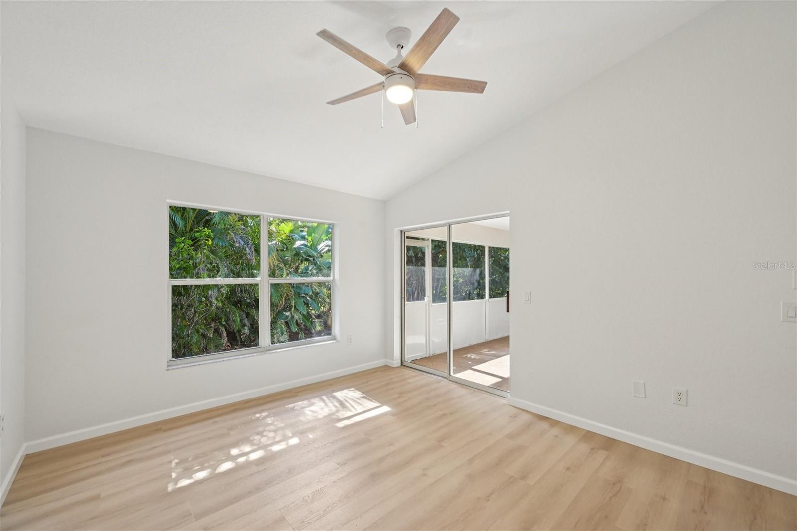 Image 30 of 63 For 8373 Pondview Lane