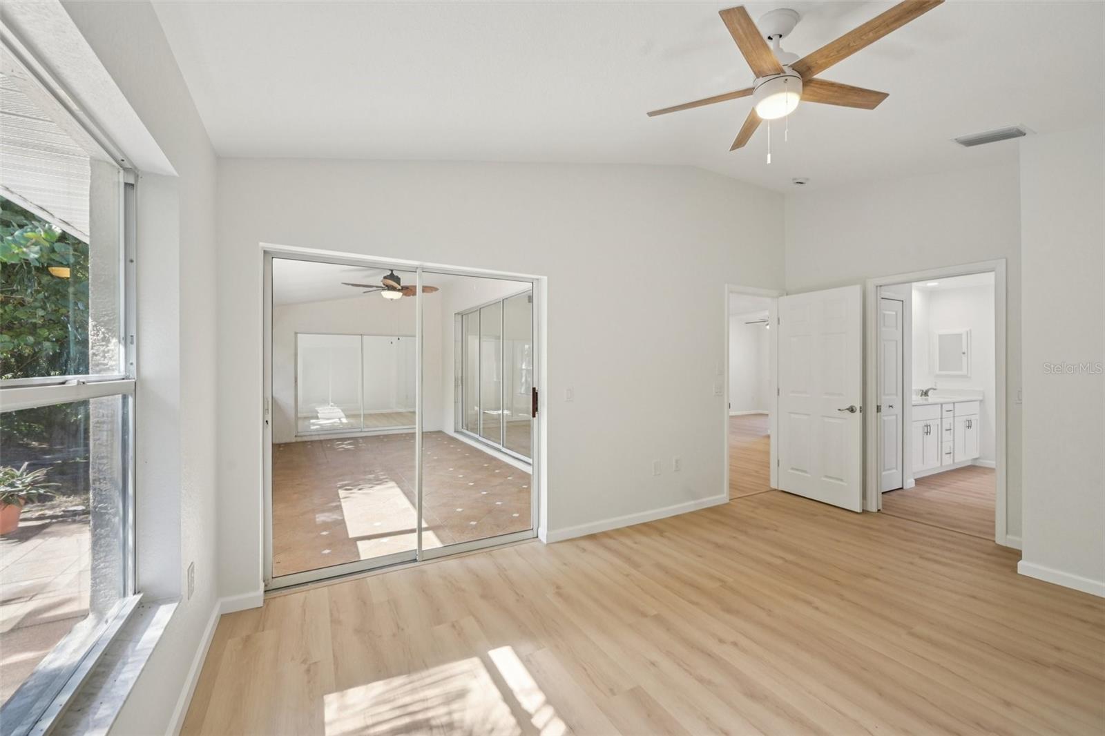 Image 31 of 63 For 8373 Pondview Lane