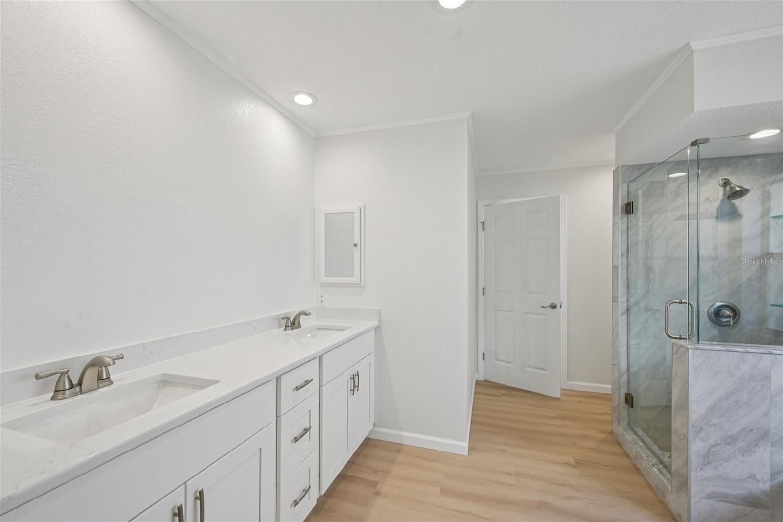 Image 35 of 63 For 8373 Pondview Lane