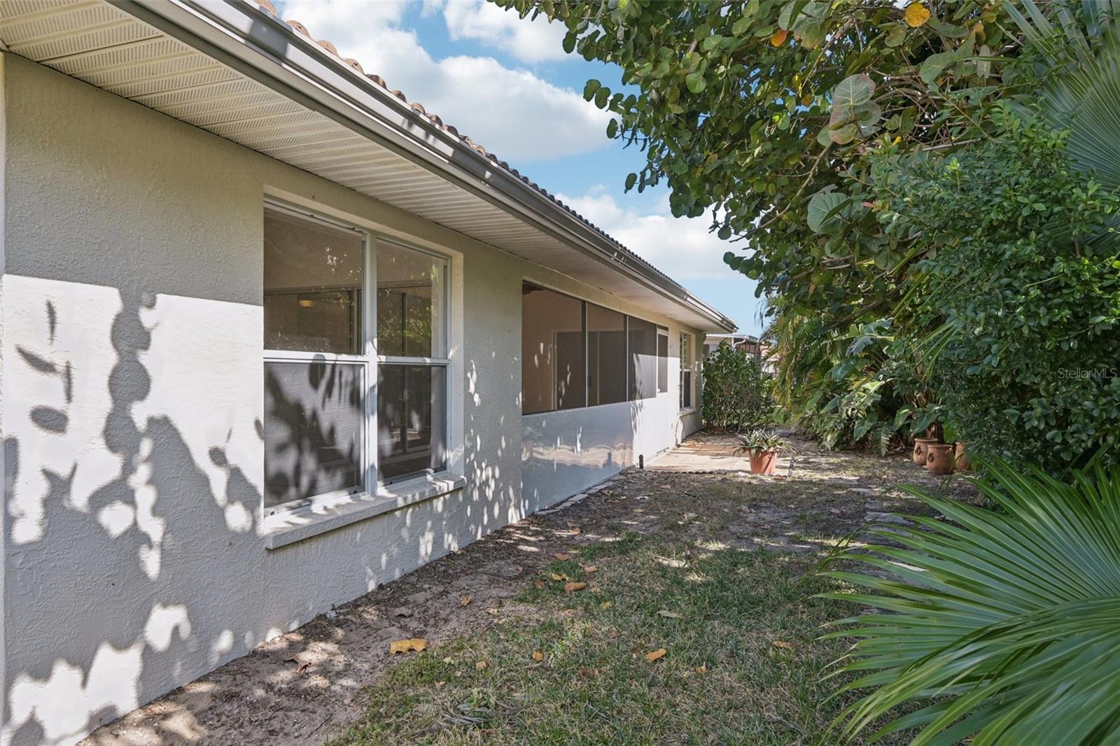 Image 44 of 63 For 8373 Pondview Lane