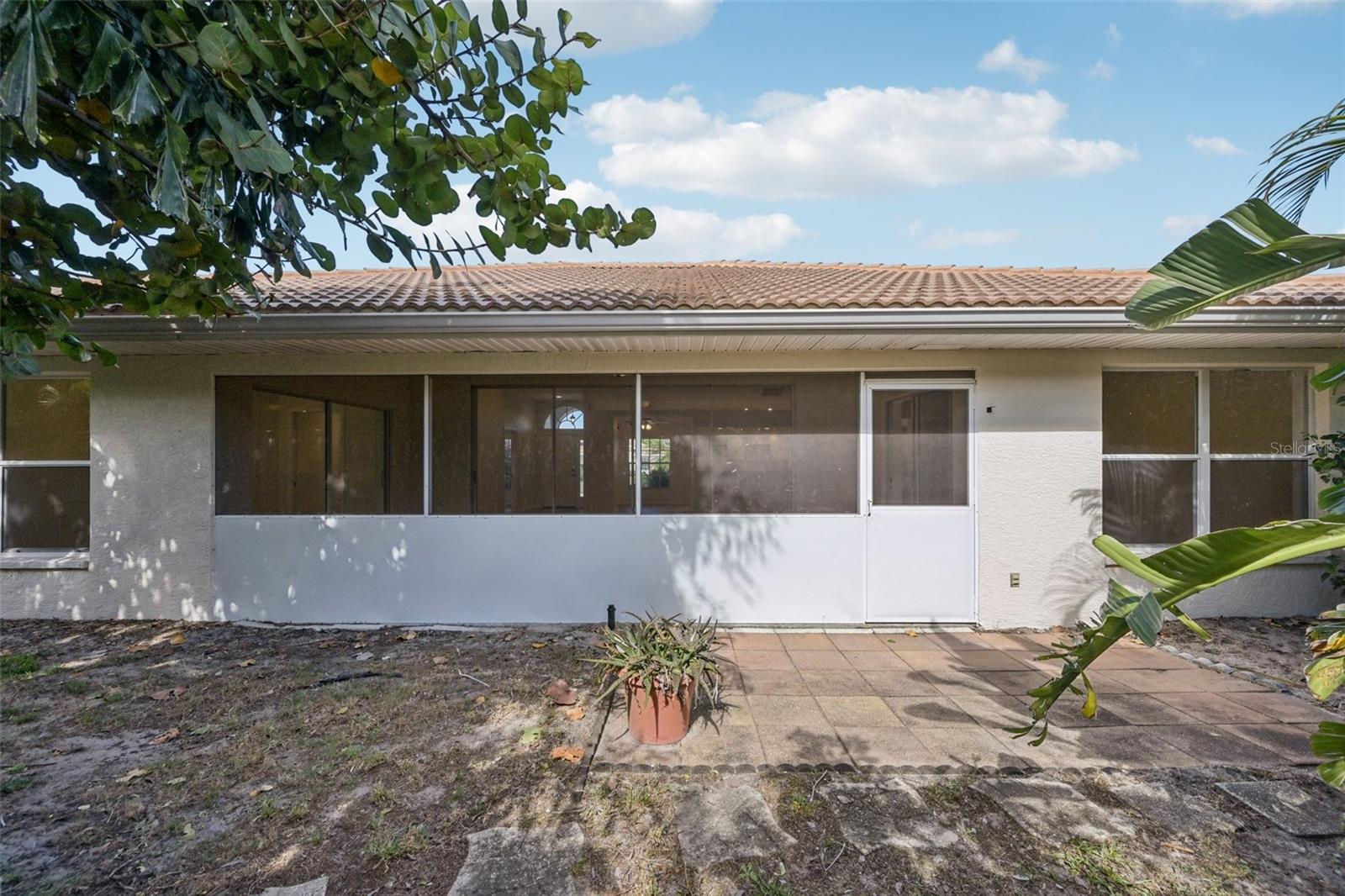 Image 47 of 63 For 8373 Pondview Lane