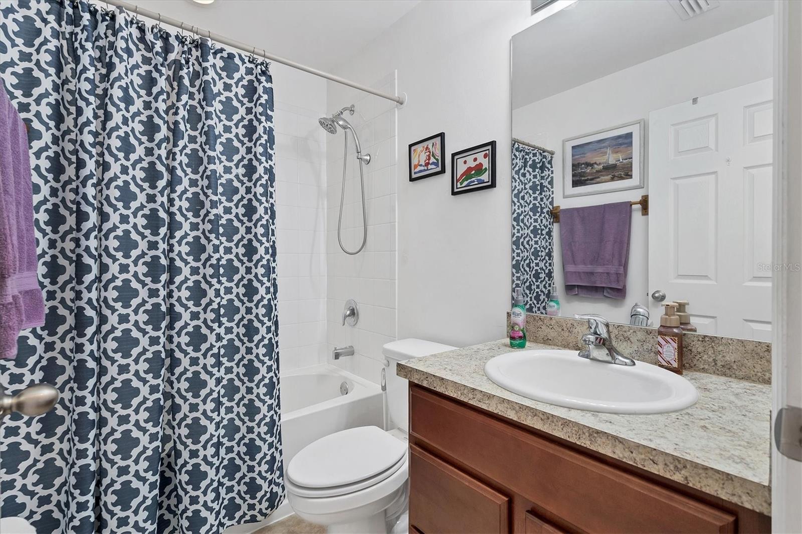 Image 18 of 36 For 1826 Trafalgar Parkway