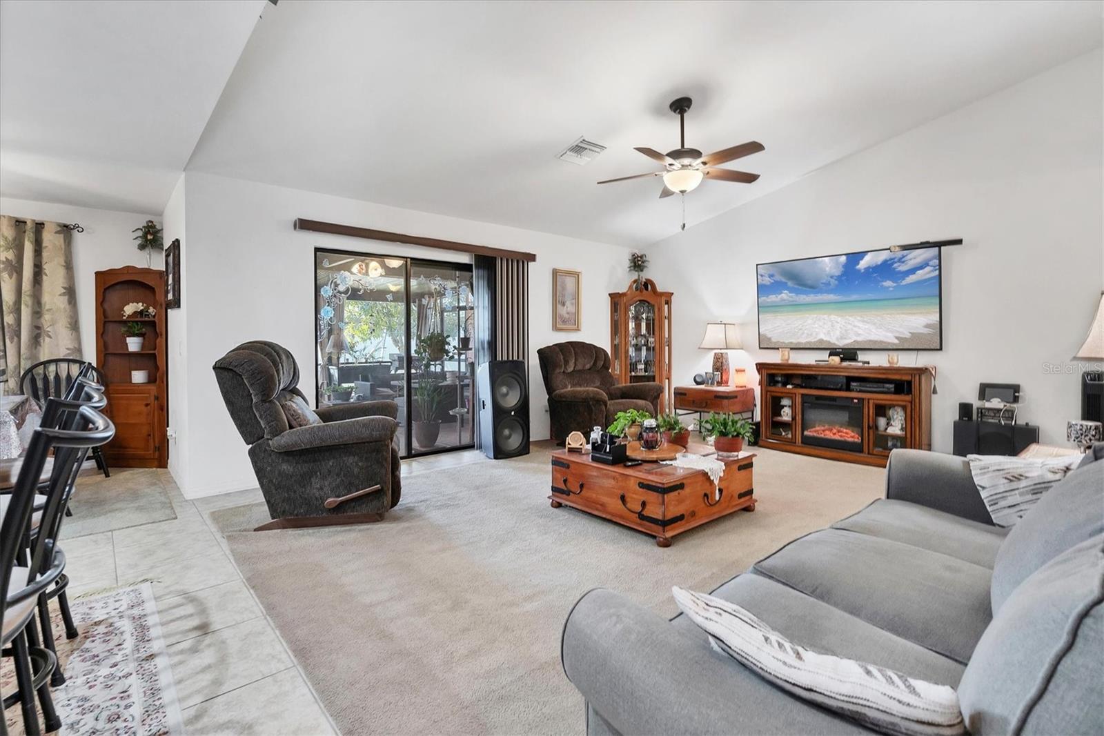 Image 4 of 36 For 1826 Trafalgar Parkway