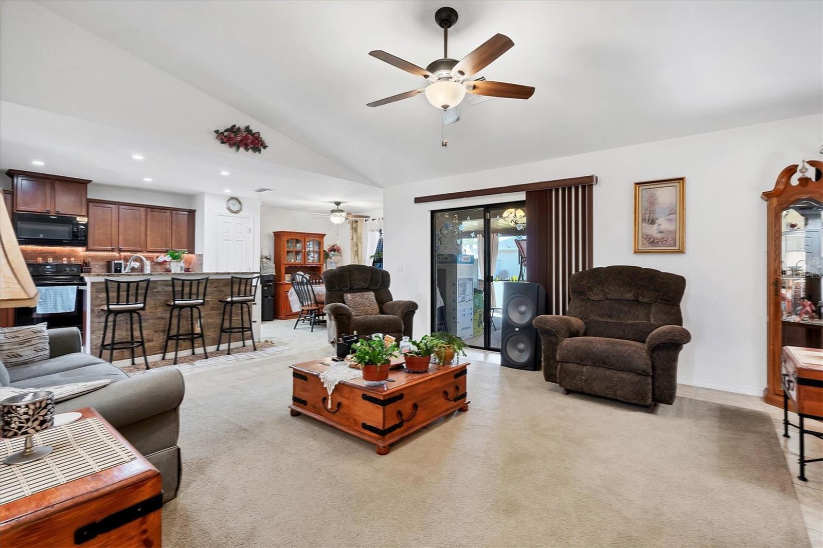 Image 6 of 36 For 1826 Trafalgar Parkway