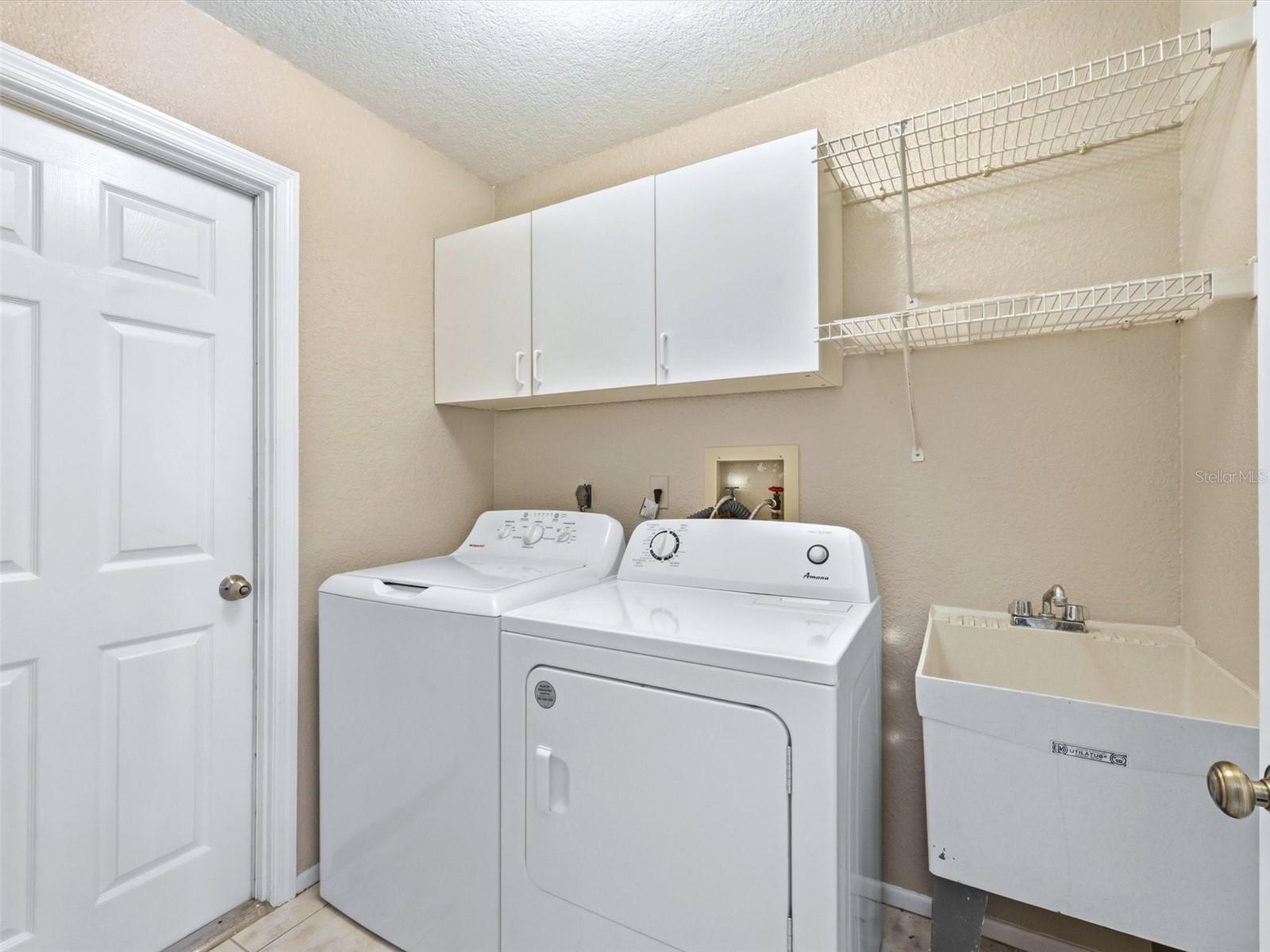 Image 30 of 50 For 713 Rotonda Circle