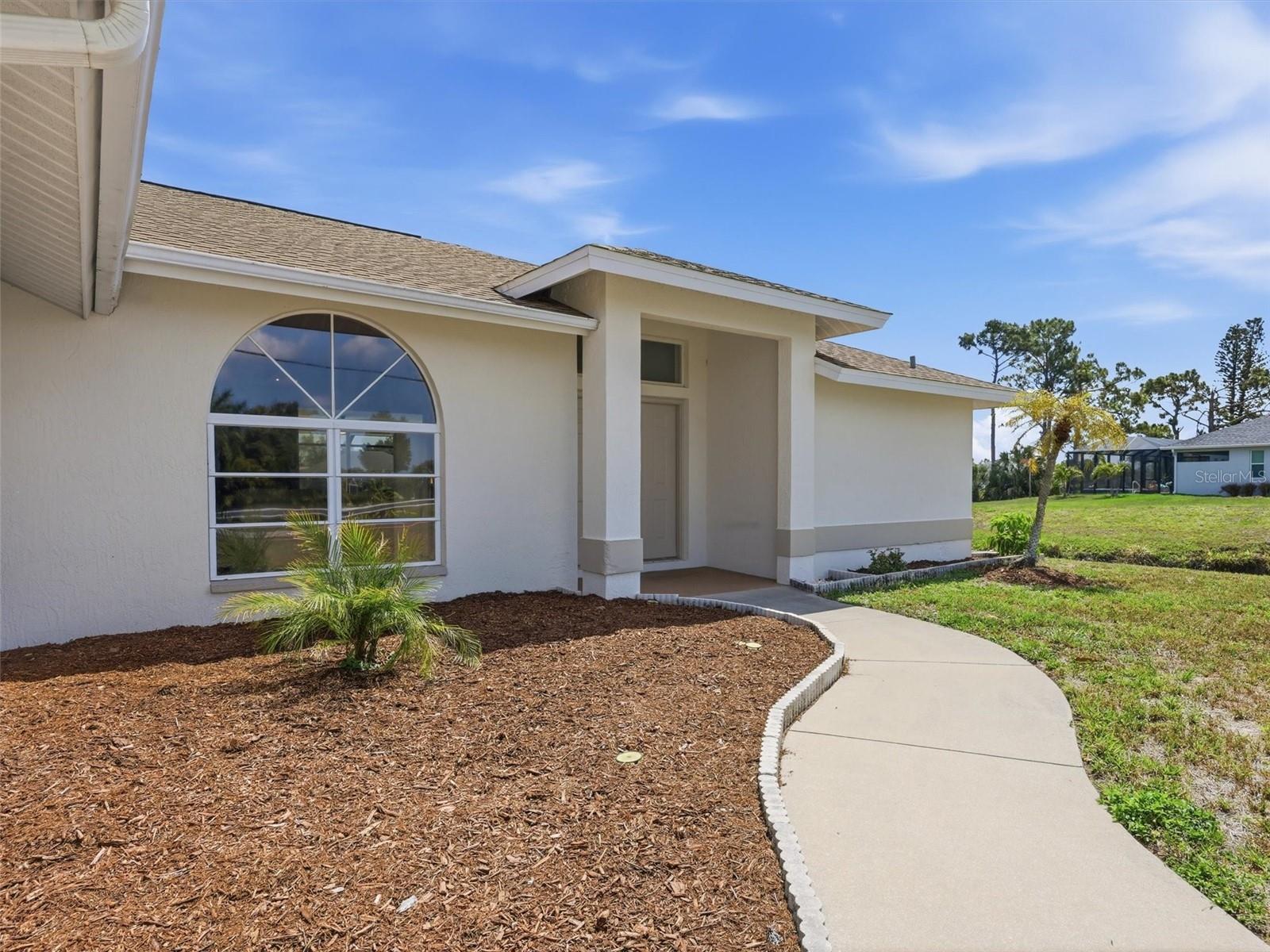 Image 41 of 50 For 713 Rotonda Circle