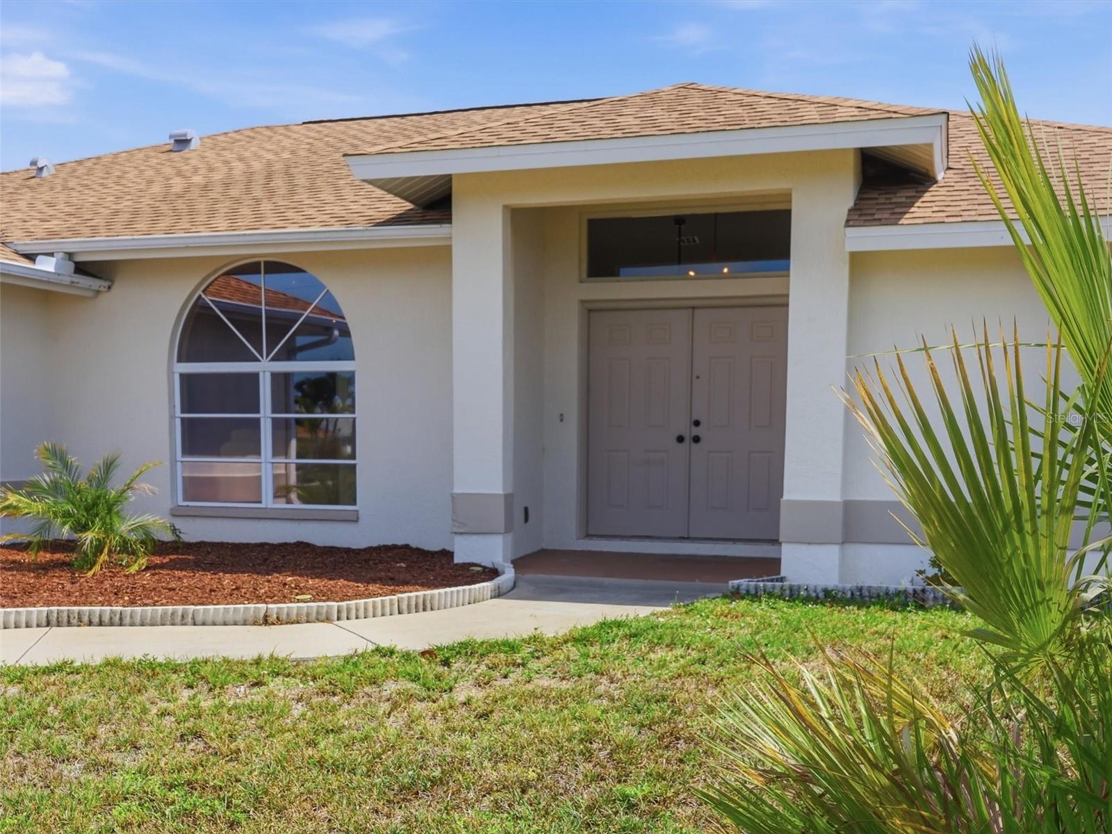 Image 8 of 50 For 713 Rotonda Circle