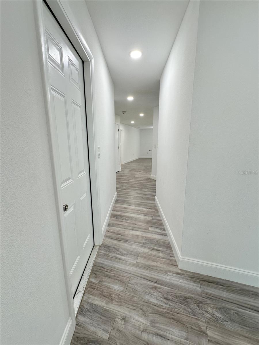 Image 11 of 22 For 1081 Humboldt Street