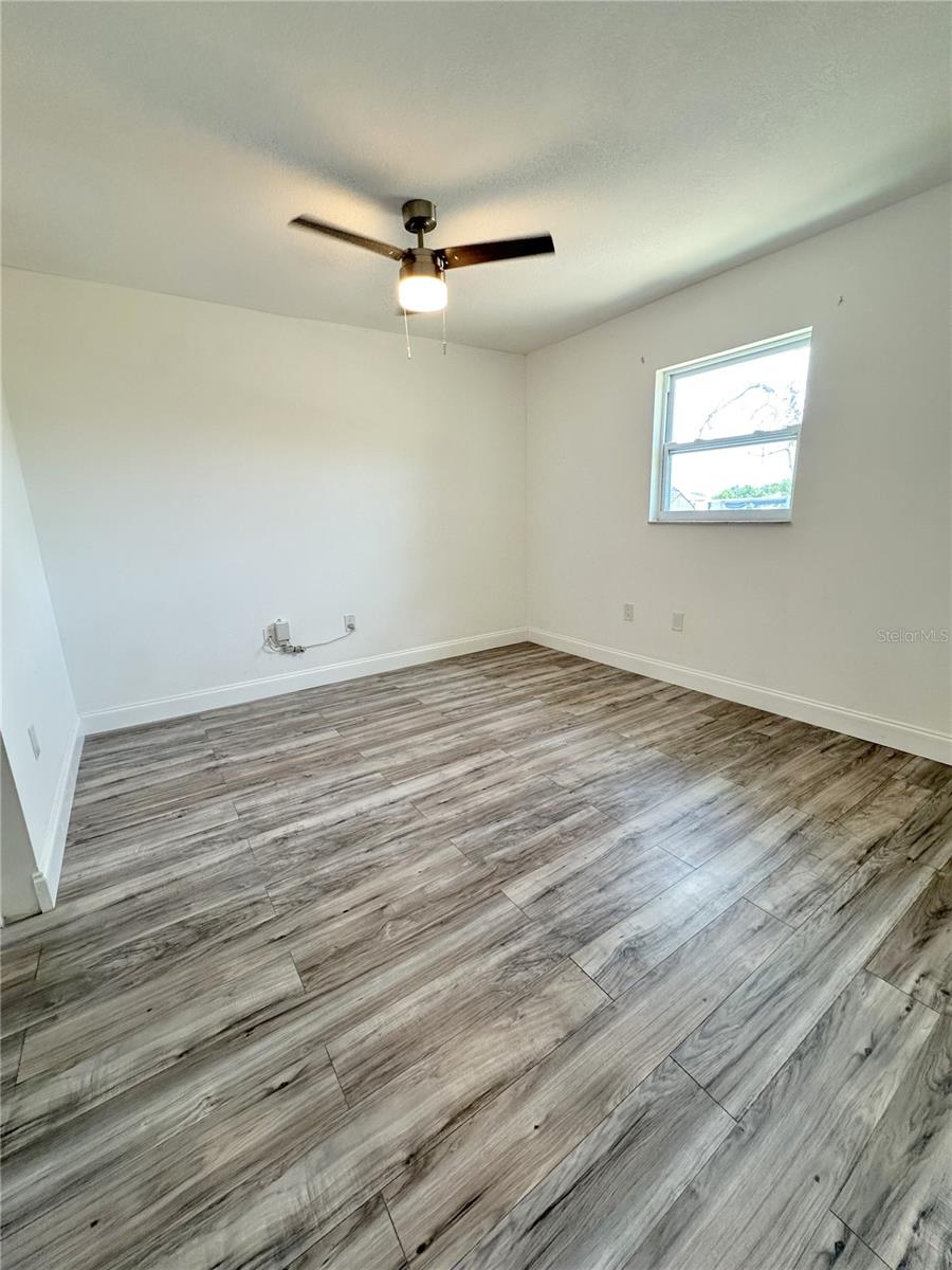 Image 19 of 22 For 1081 Humboldt Street