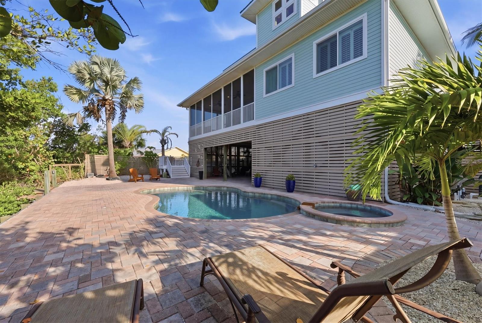 Image 44 of 52 For 81 Gulf Boulevard