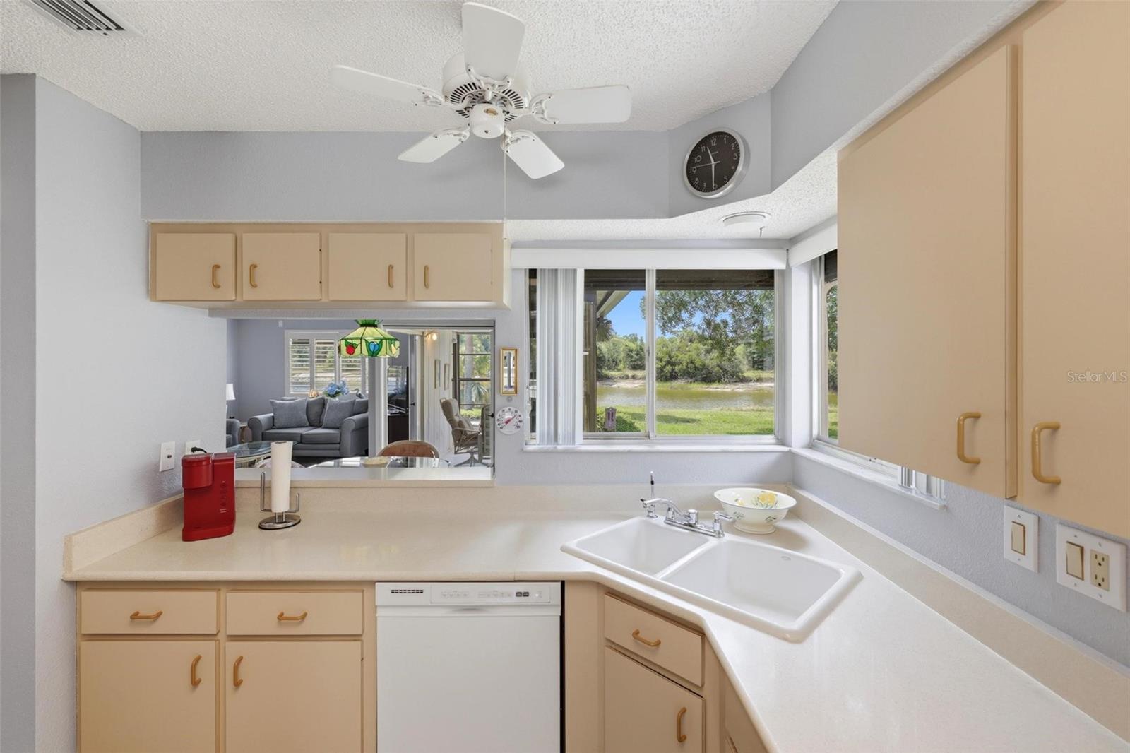 Image 23 of 61 For 3016 Sail Pointe Circle 4a