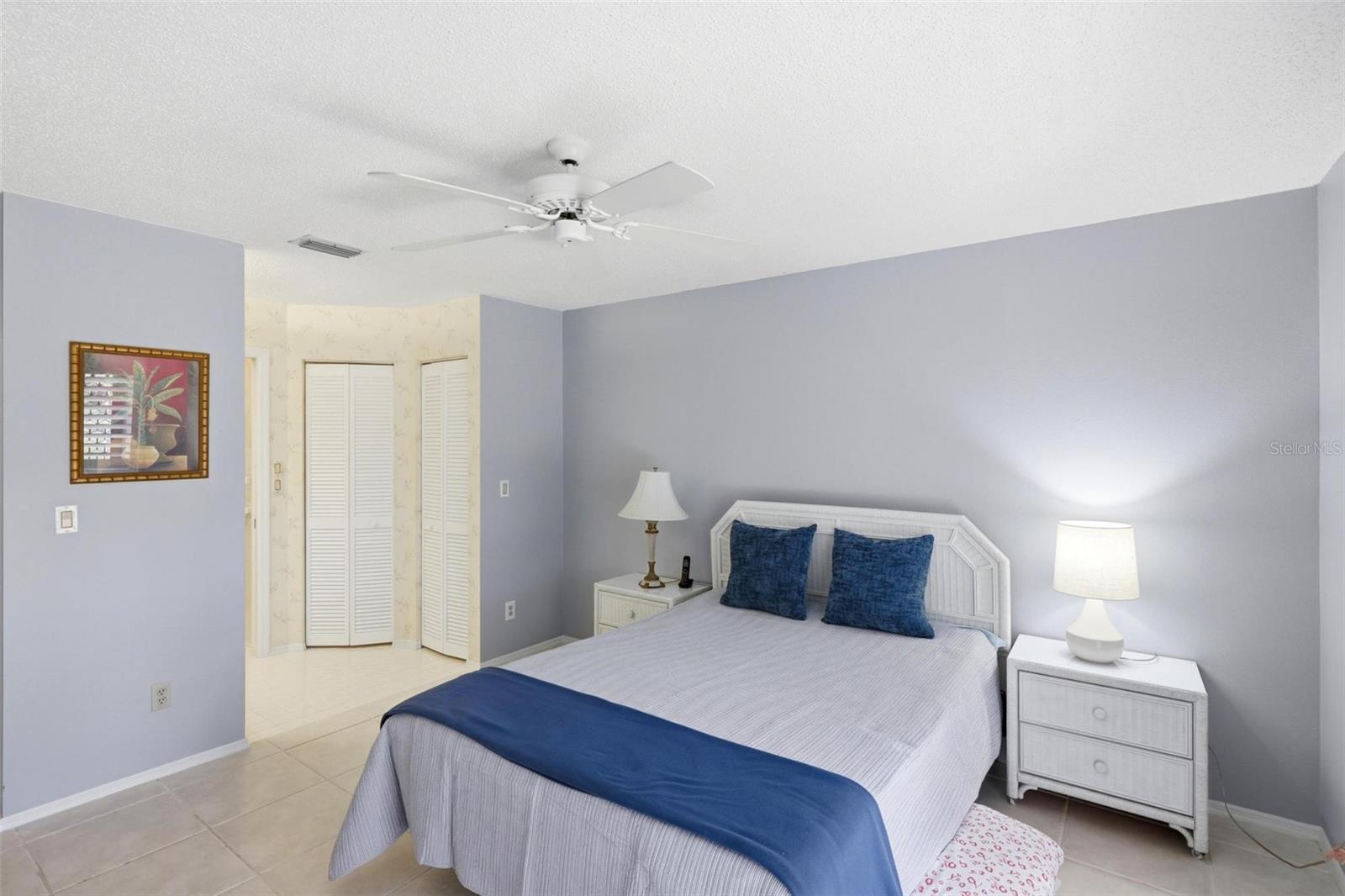 Image 30 of 61 For 3016 Sail Pointe Circle 4a
