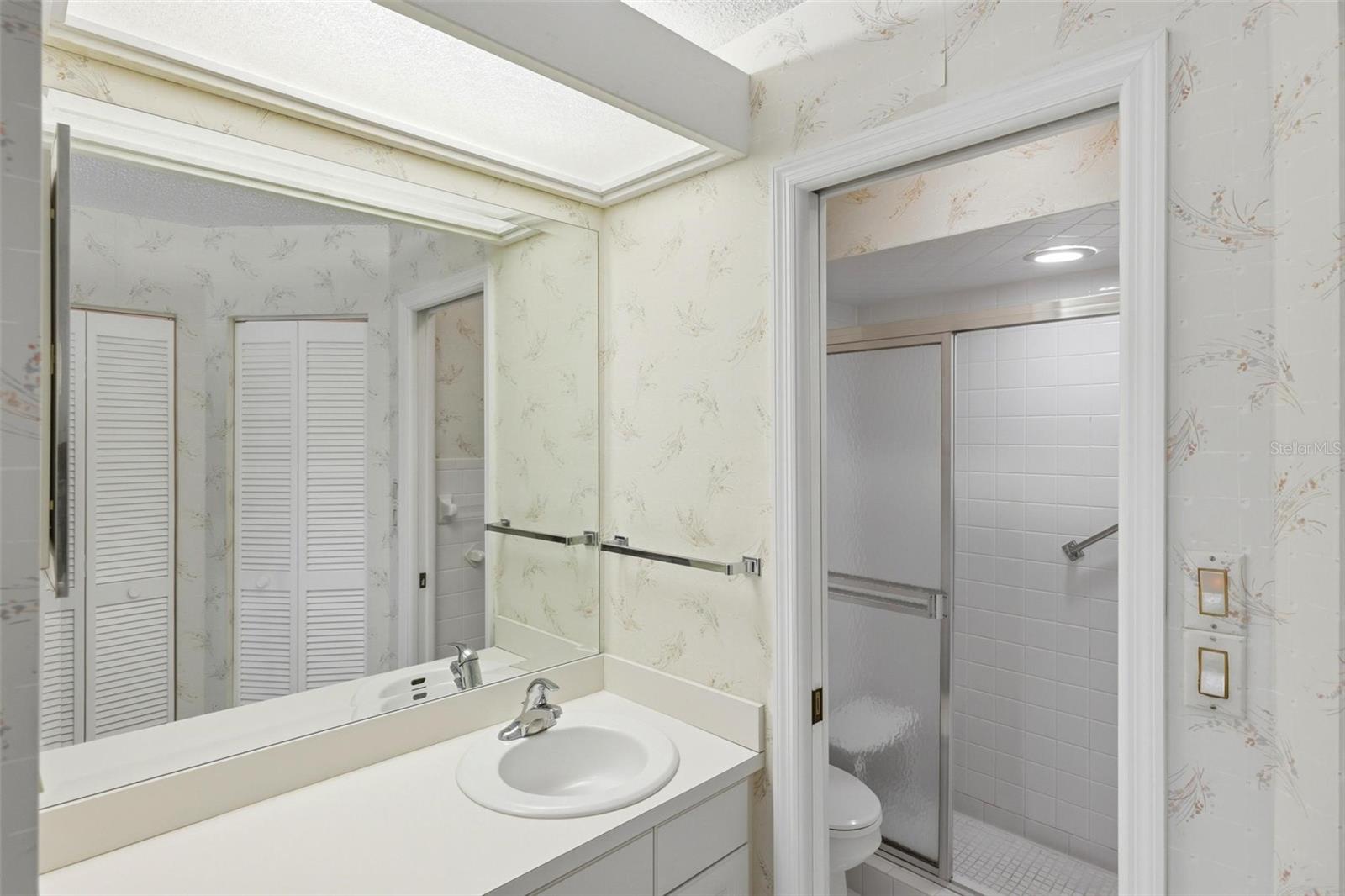 Image 32 of 61 For 3016 Sail Pointe Circle 4a
