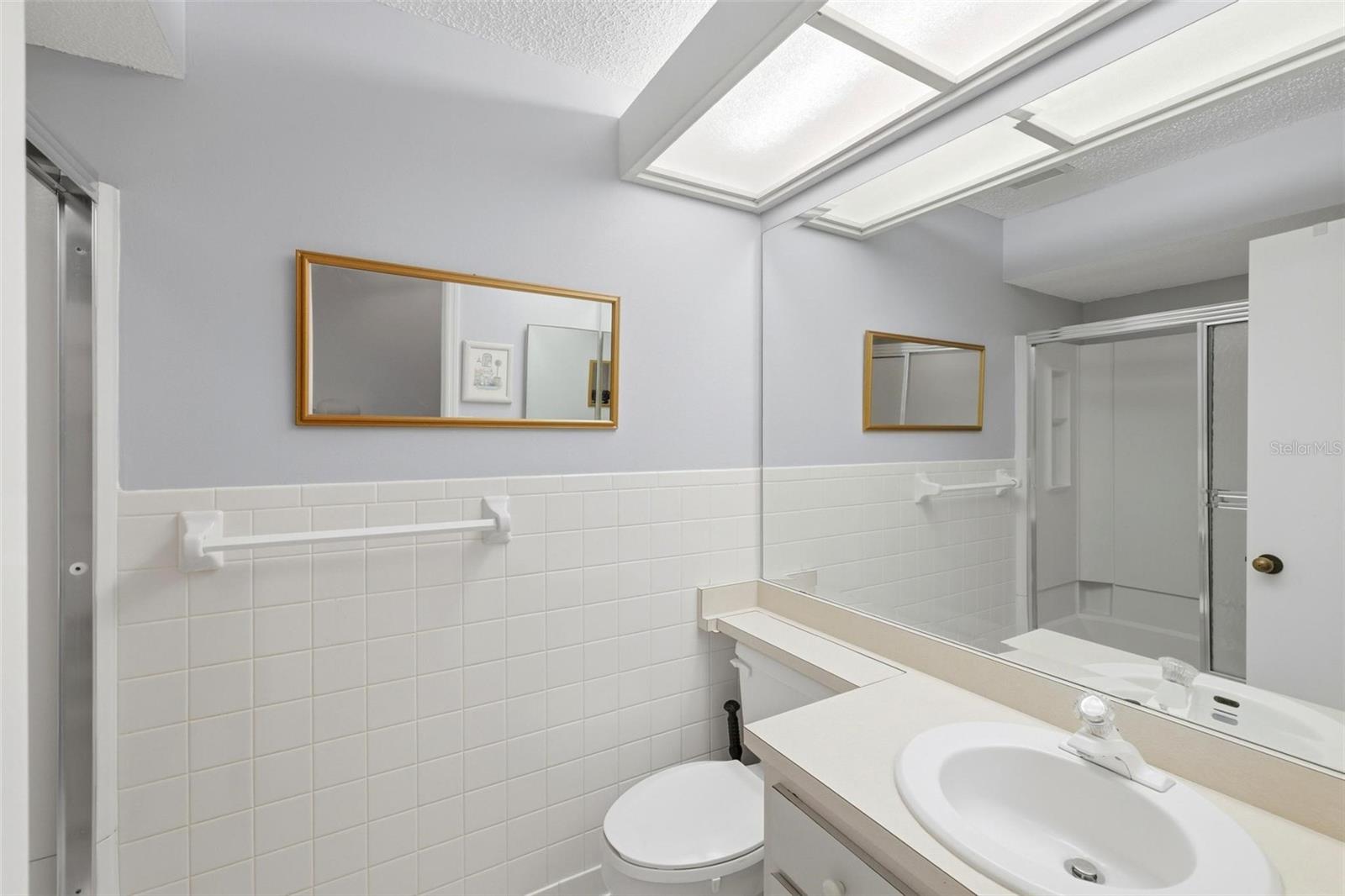 Image 37 of 61 For 3016 Sail Pointe Circle 4a