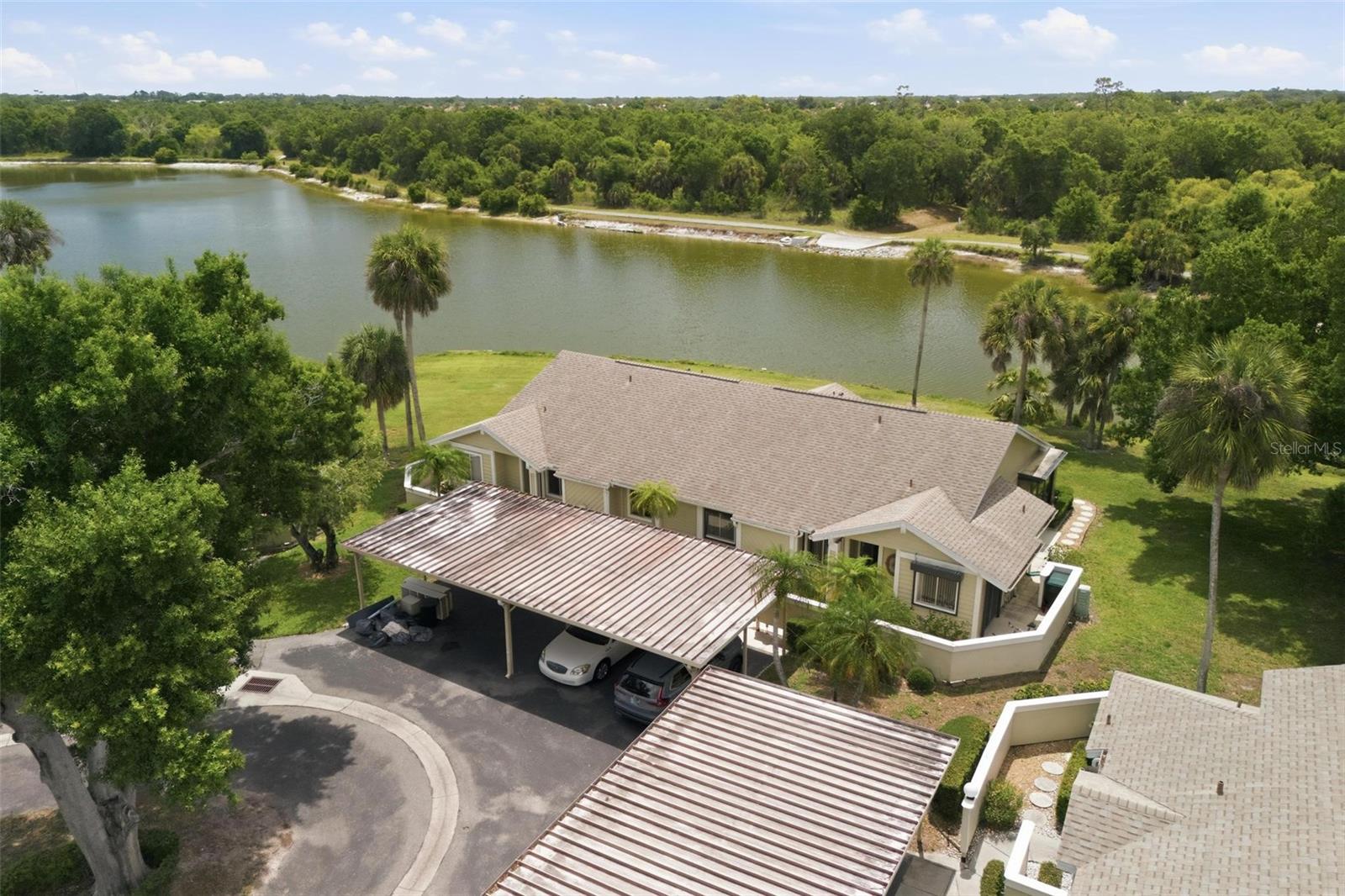 Image 5 of 61 For 3016 Sail Pointe Circle 4a