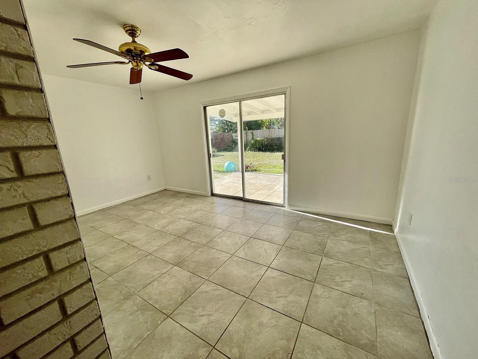 Image 12 of 20 For 22086 Beverly Avenue