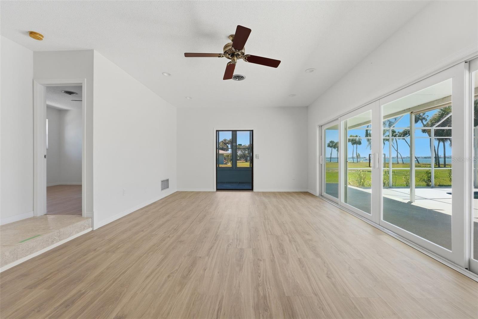 Image 10 of 52 For 316 Mango Street