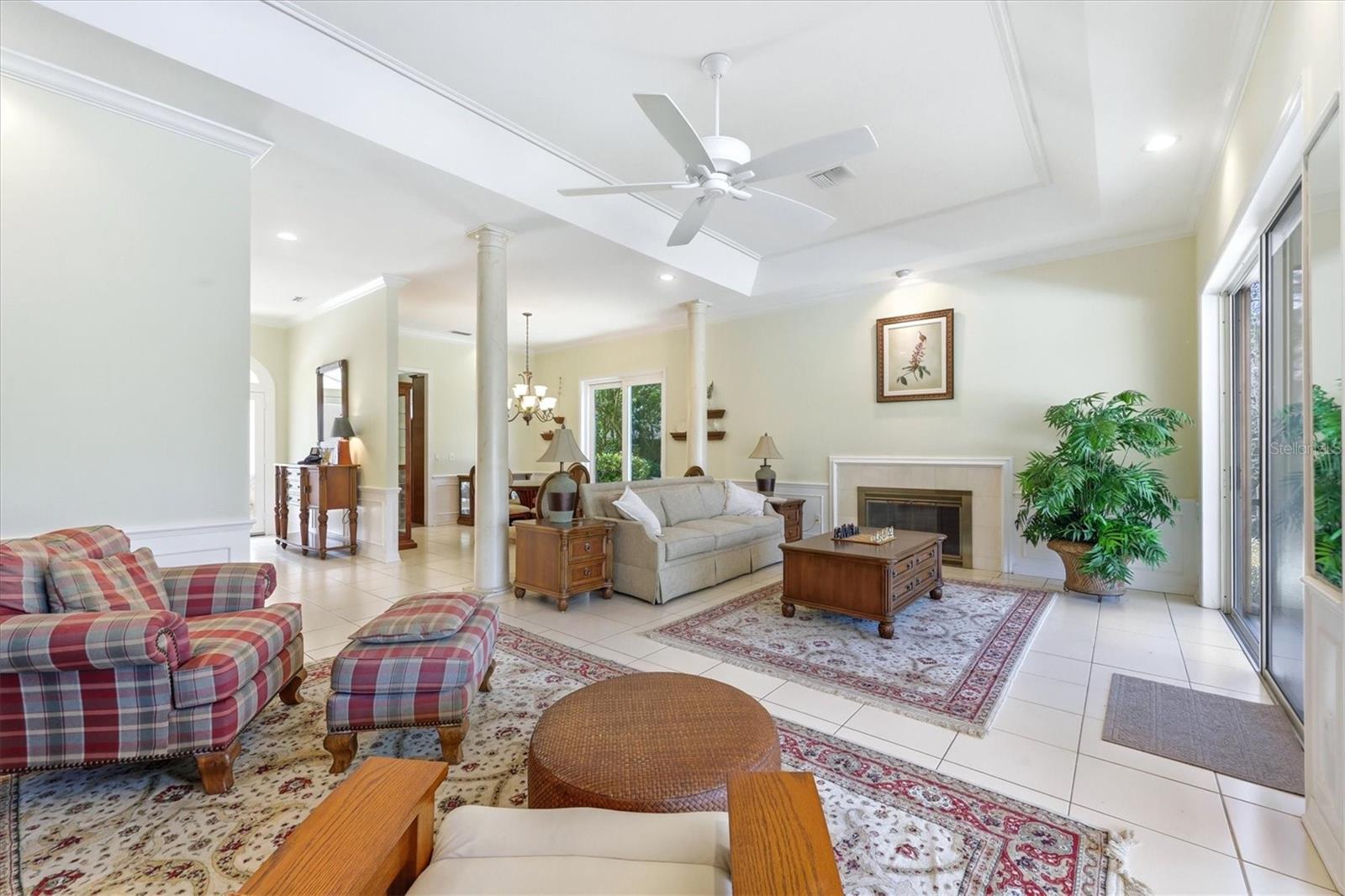Image 14 of 84 For 84 Cayman Isles Boulevard