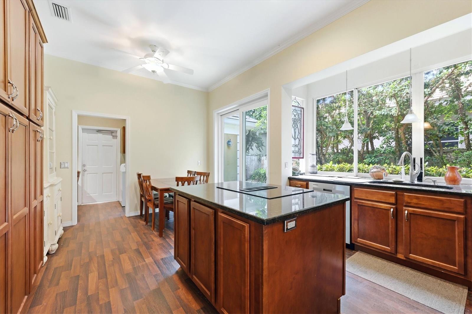 Image 17 of 84 For 84 Cayman Isles Boulevard