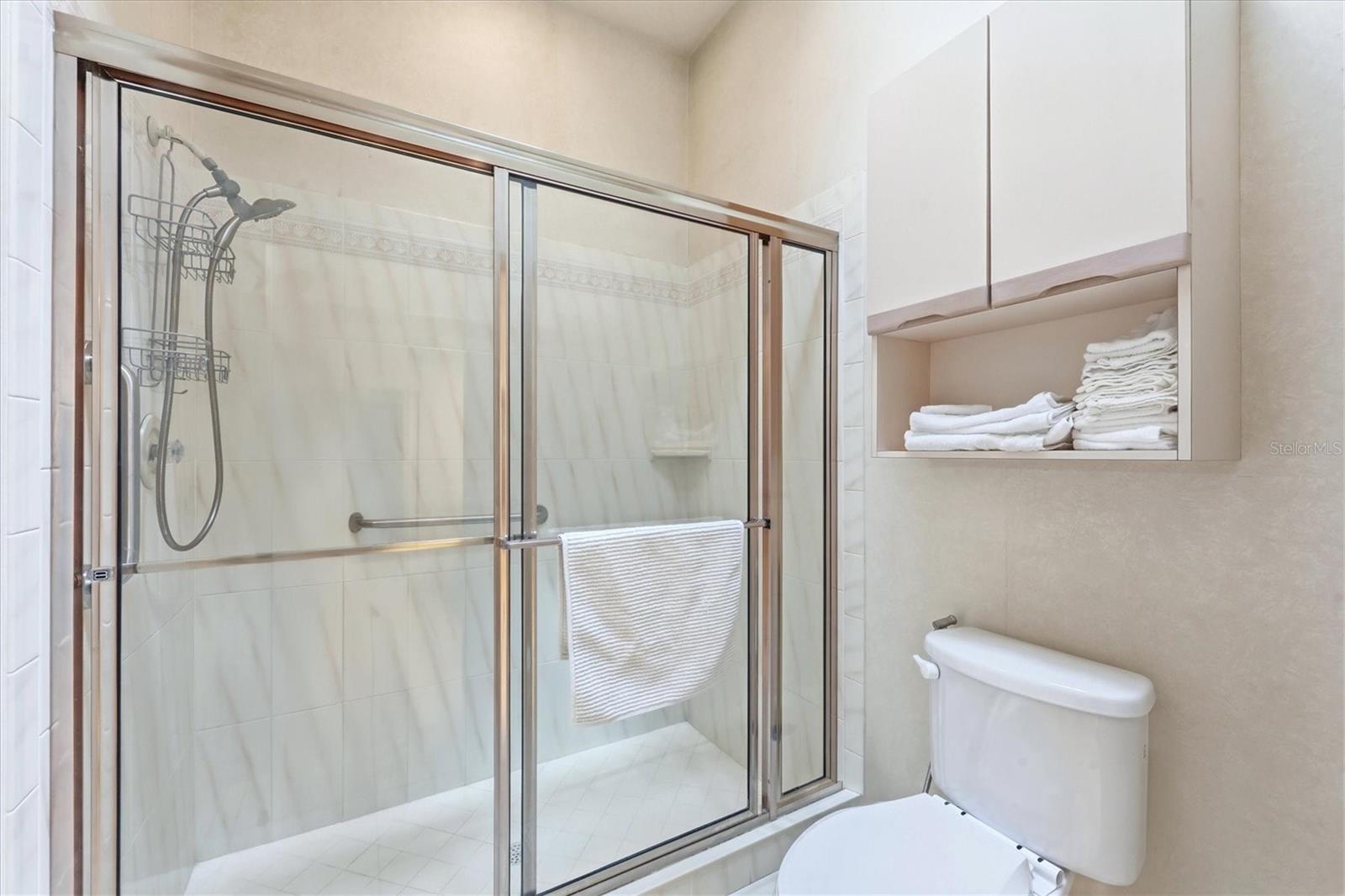 Image 31 of 84 For 84 Cayman Isles Boulevard