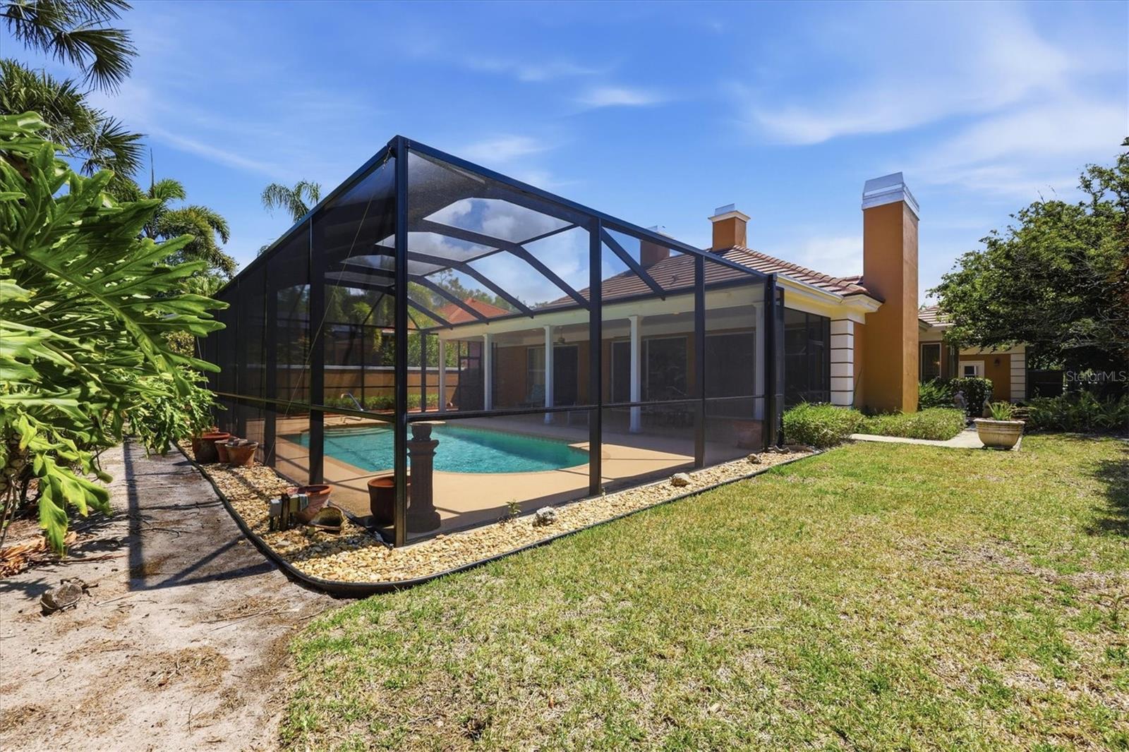 Image 39 of 84 For 84 Cayman Isles Boulevard