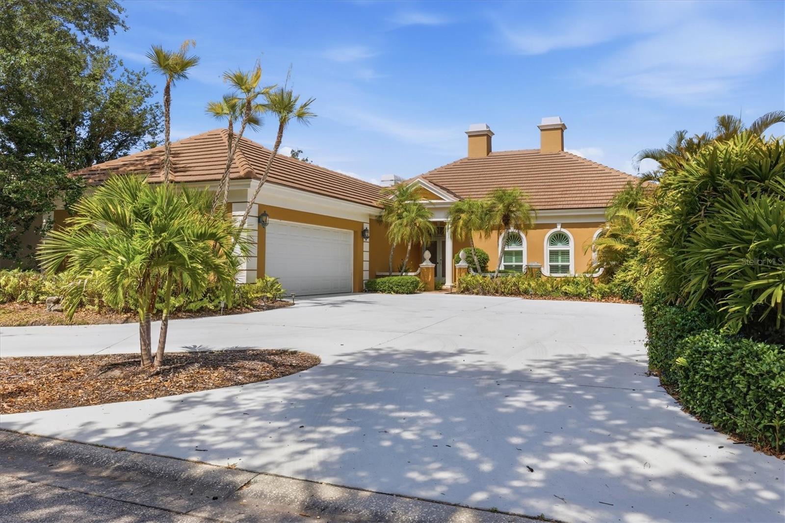 Image 4 of 84 For 84 Cayman Isles Boulevard