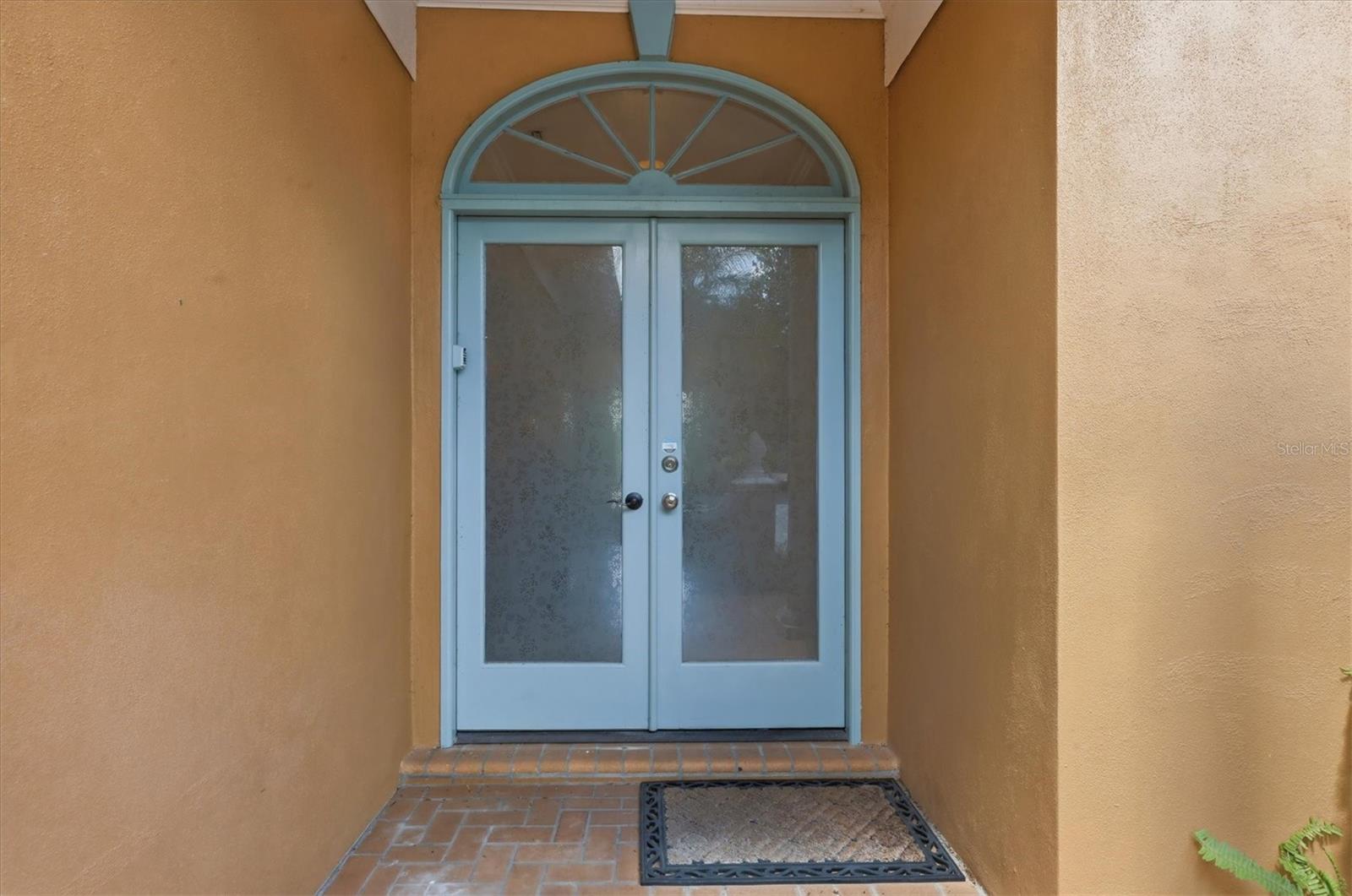 Image 7 of 84 For 84 Cayman Isles Boulevard