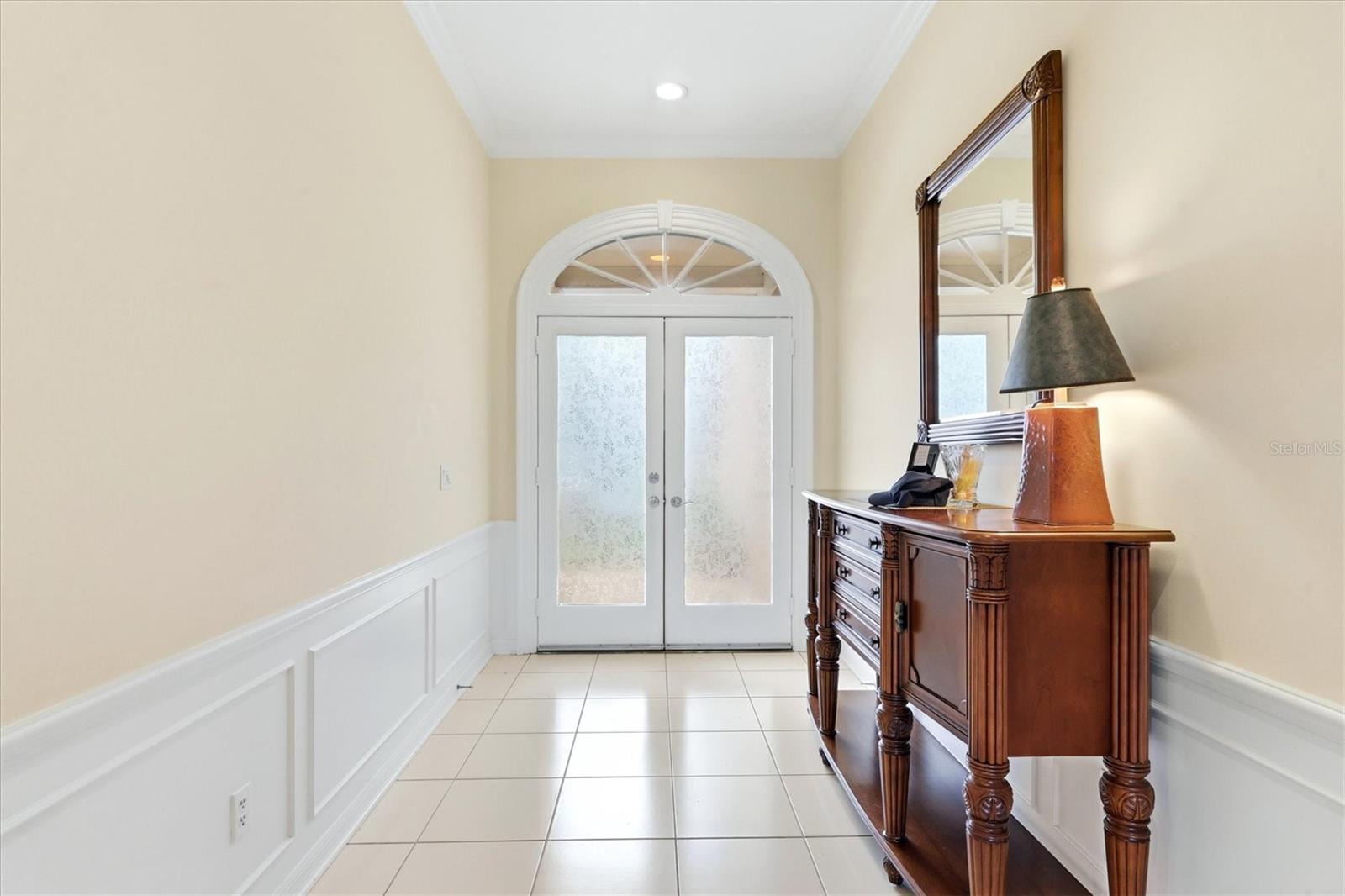 Image 8 of 84 For 84 Cayman Isles Boulevard