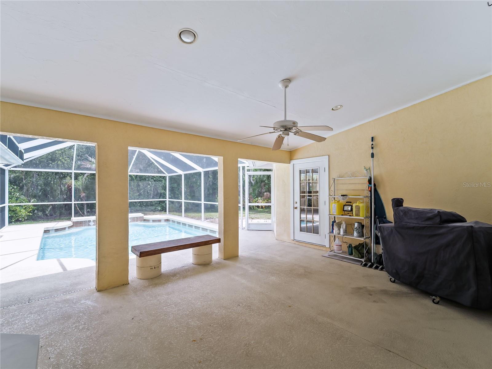 Image 23 of 70 For 13505 Wild Citrus Road