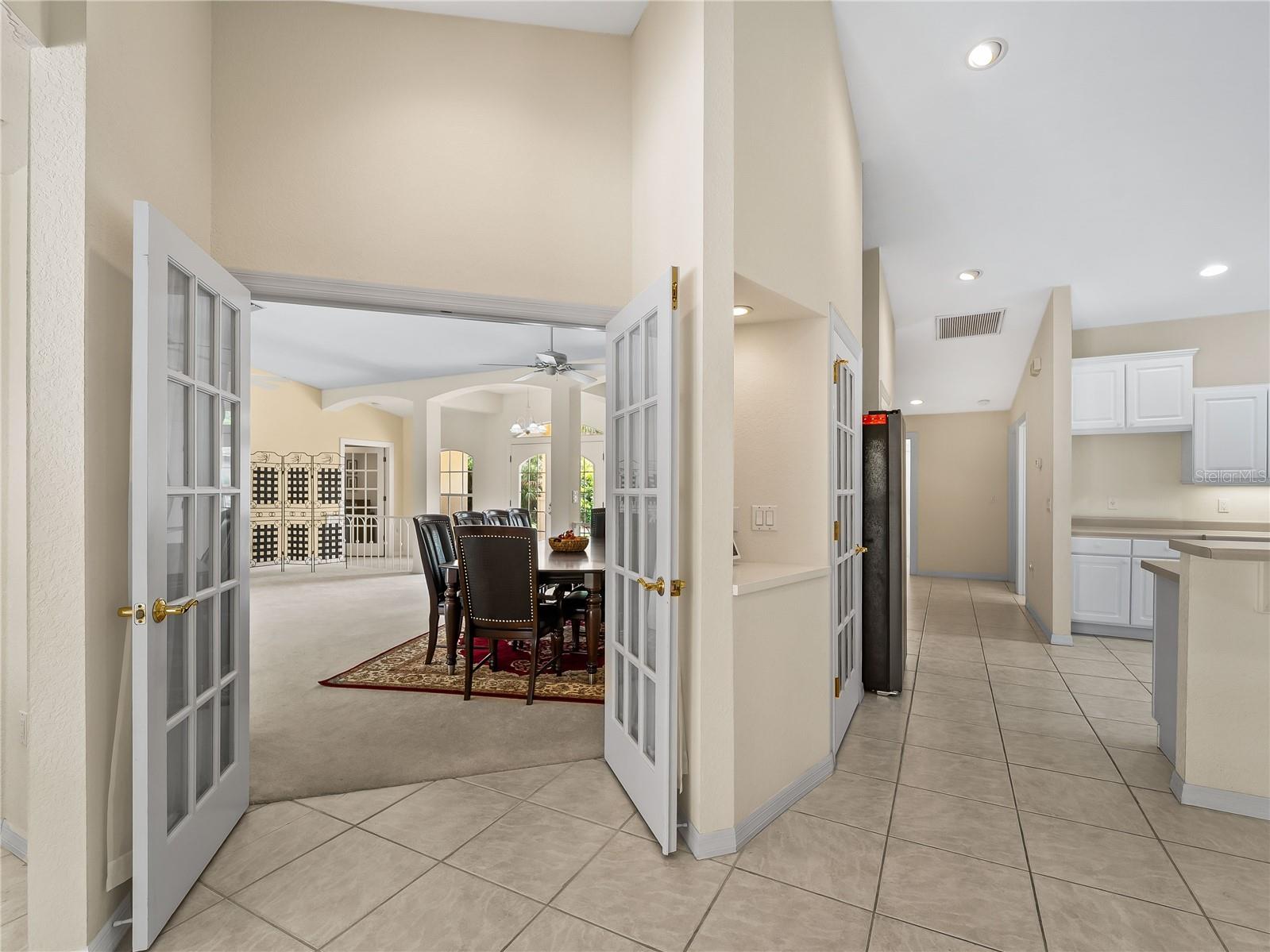 Image 34 of 70 For 13505 Wild Citrus Road