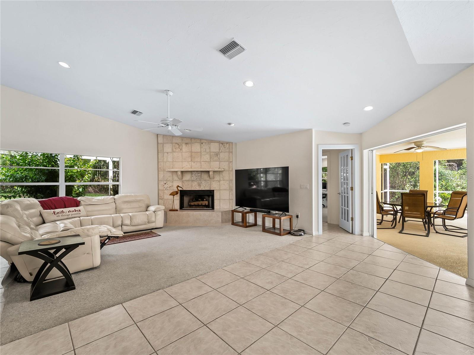 Image 39 of 70 For 13505 Wild Citrus Road