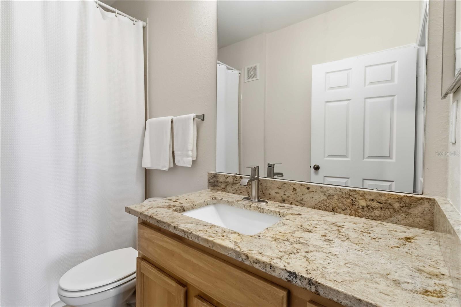 Image 15 of 37 For 10201 Courtney Palms Boulevard 204