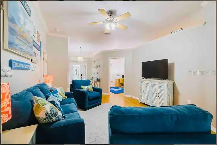 Image 4 of 39 For 4051 Southern Manor Court