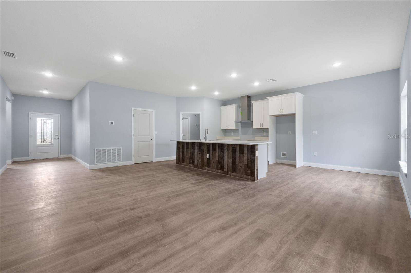 Image 12 of 24 For 5623 Angelo Circle