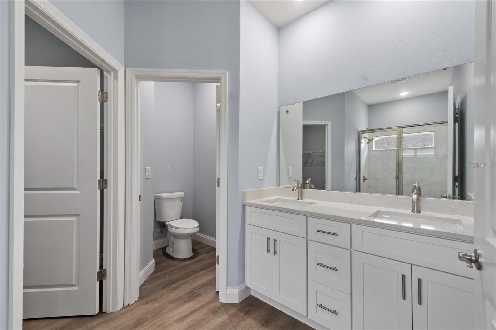 Image 20 of 30 For 5529 Angelo Circle