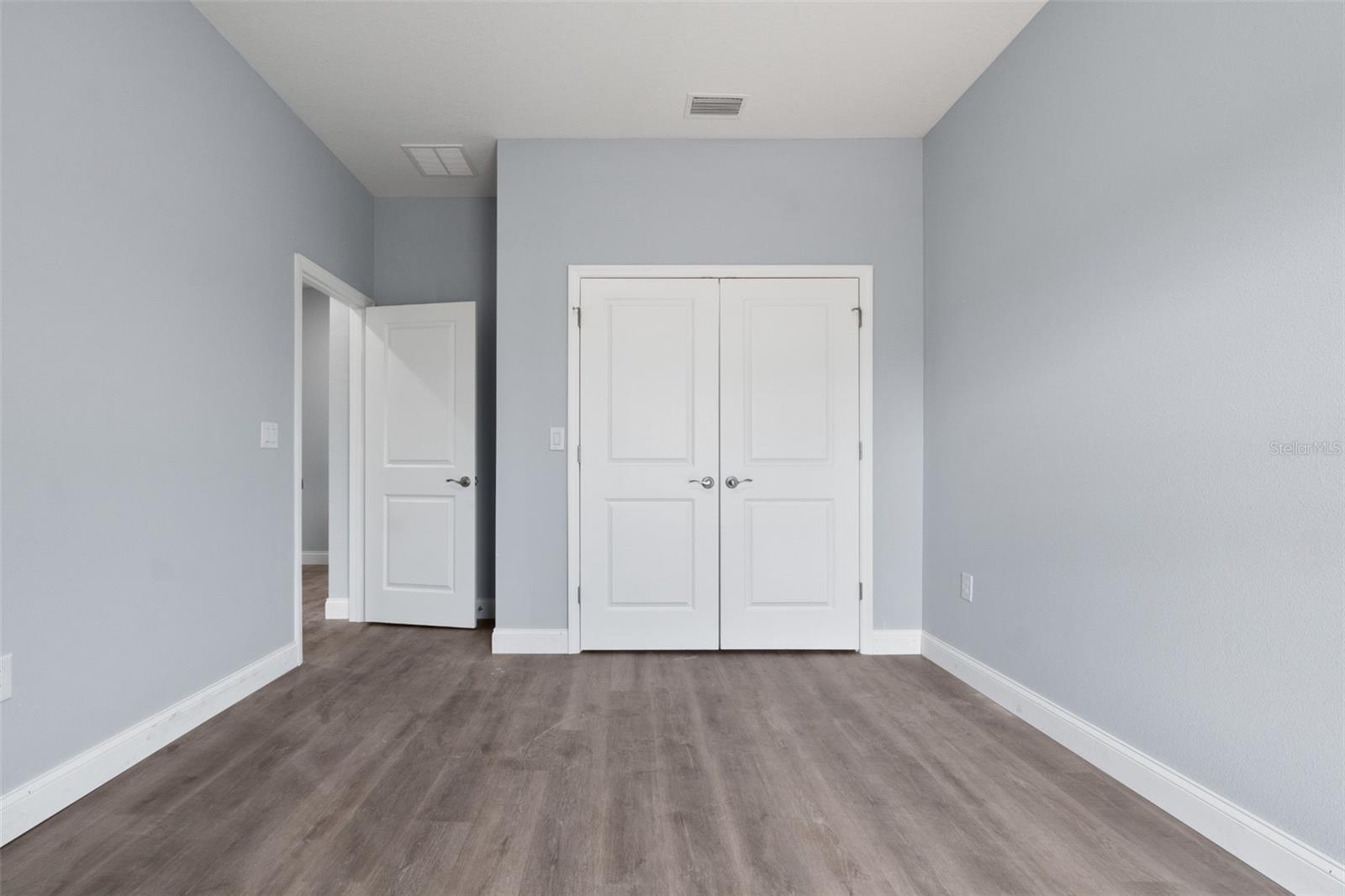 Image 4 of 30 For 5529 Angelo Circle