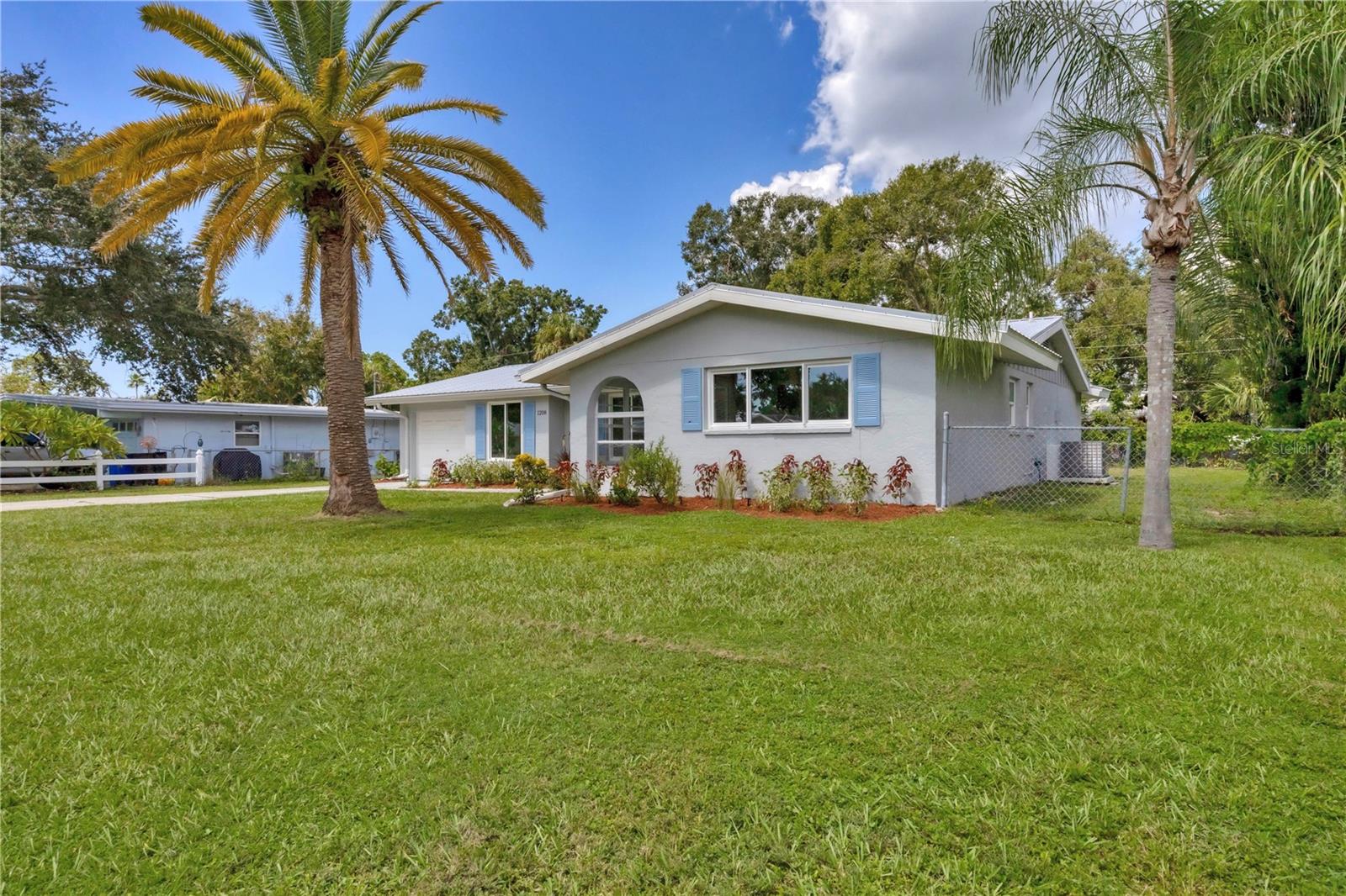 Details for 1208 Laurel Avenue, VENICE, FL 34285