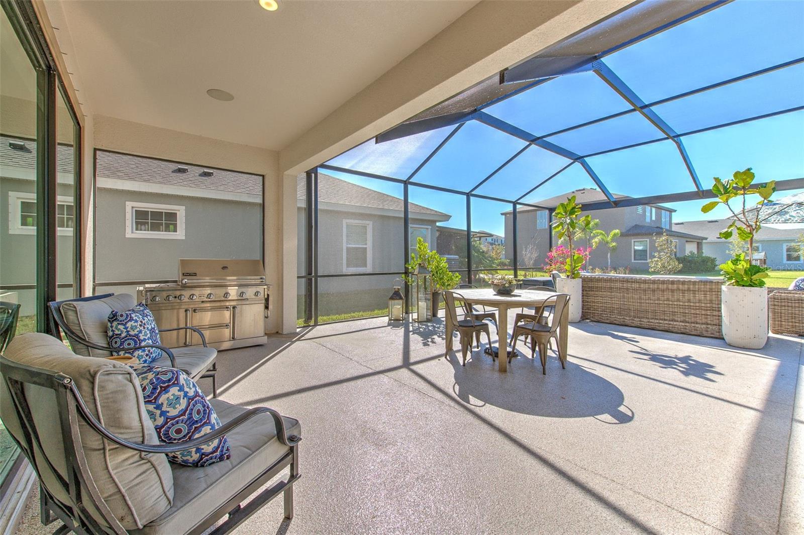 Listing photo id 39 for 7121 Estero Court