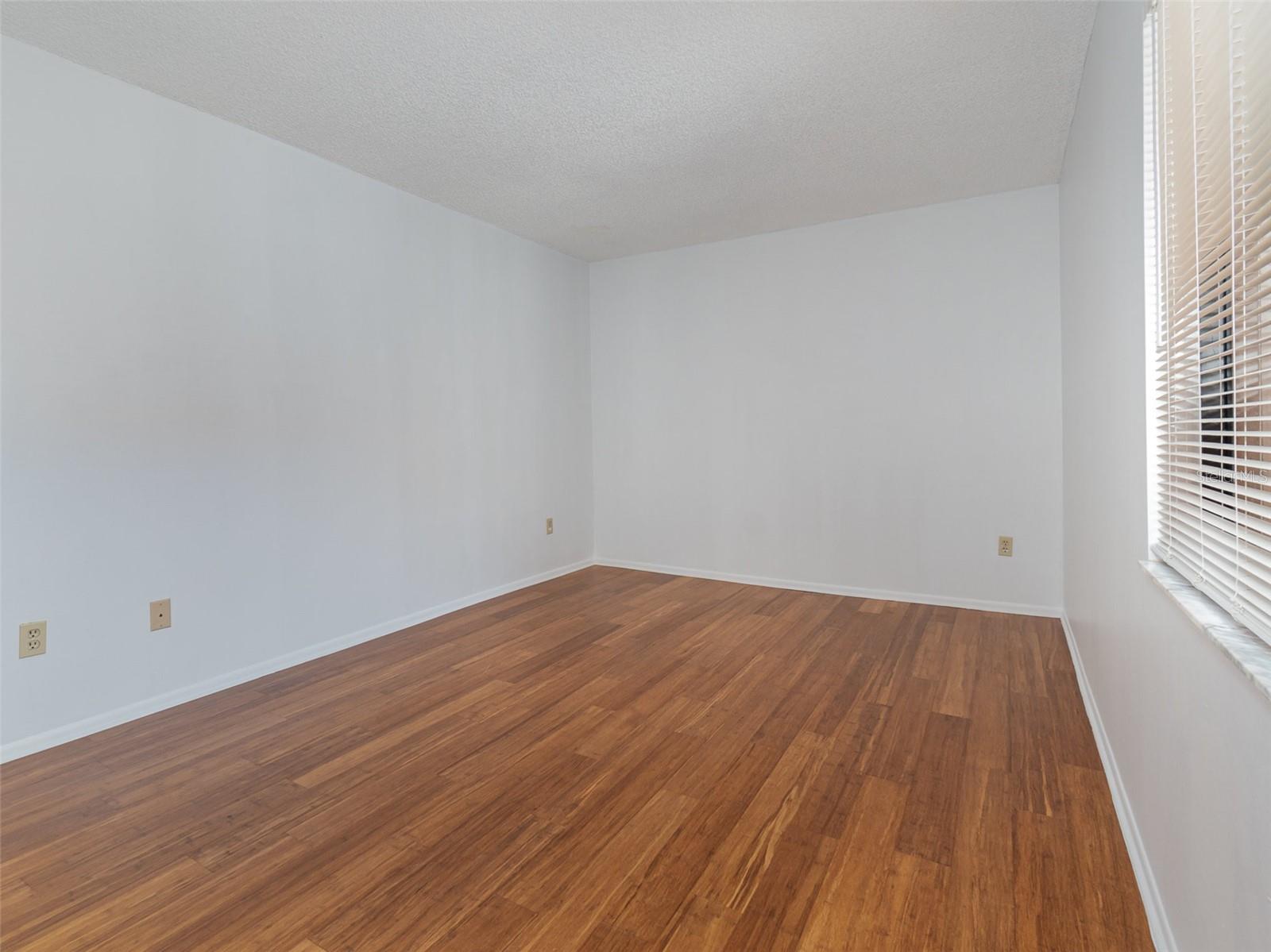 Image 15 of 27 For 7654 Sugar Bend Drive 7654