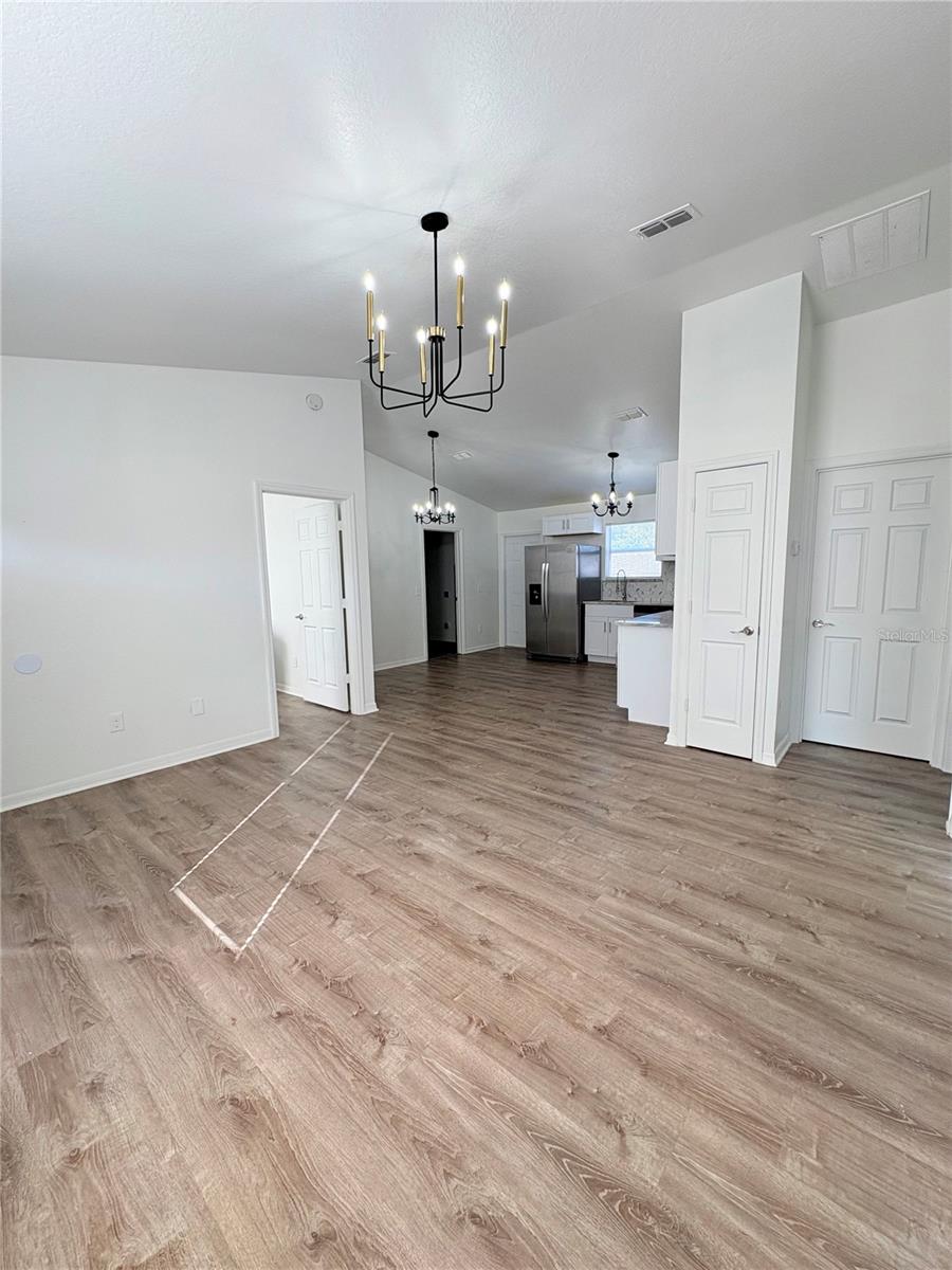 Image 5 of 16 For 203 Juniper Way