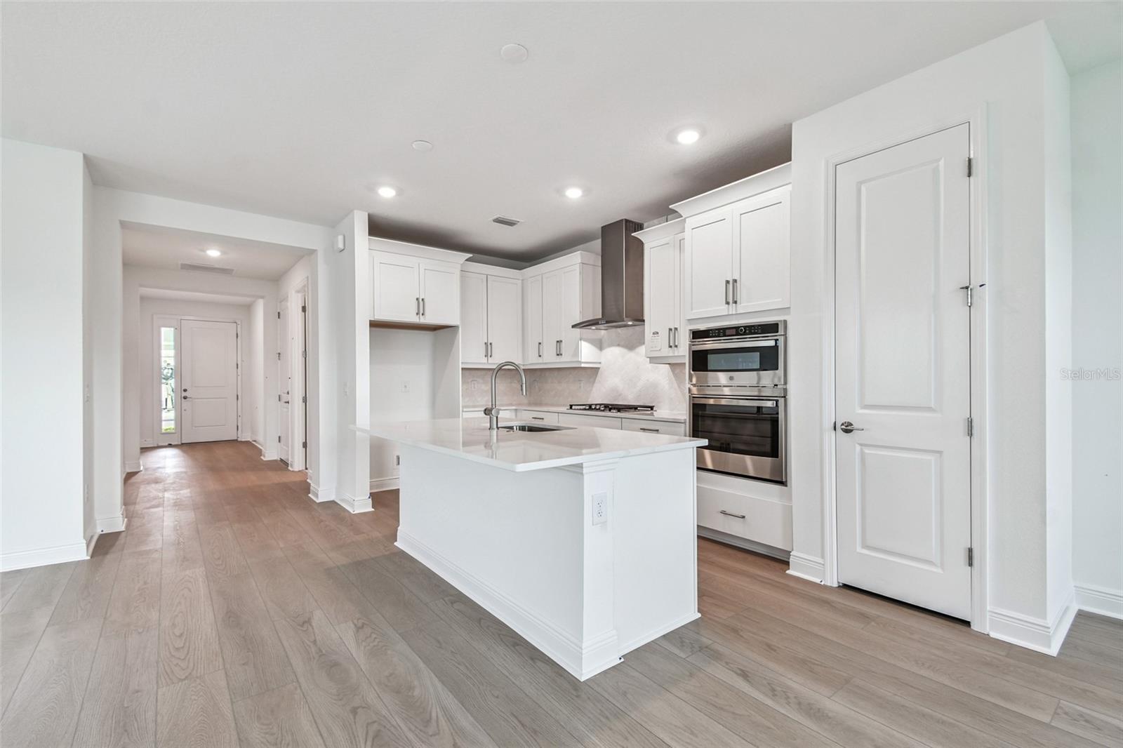 Image 10 of 20 For 7536 Nighthawk Drive