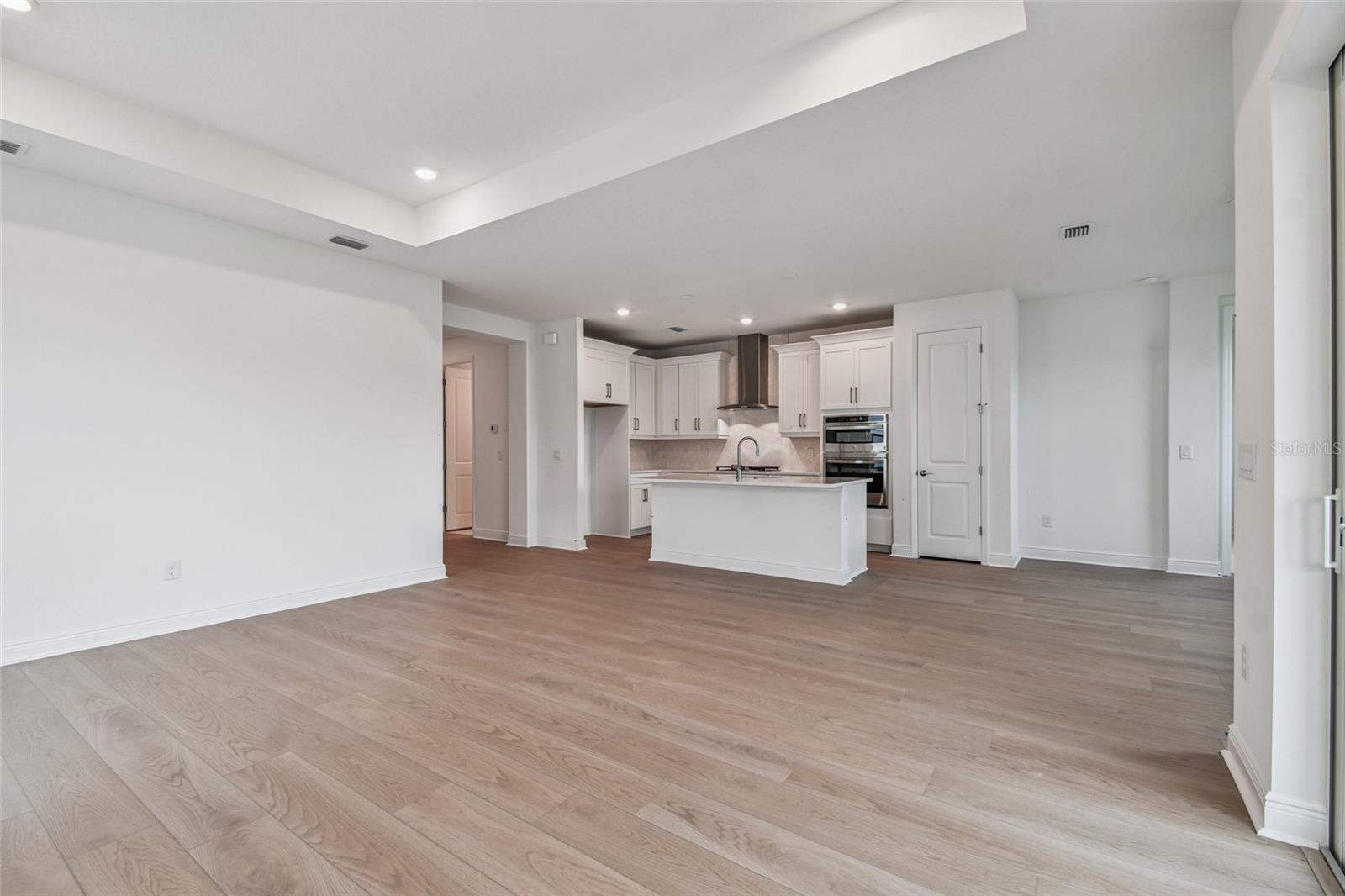 Image 9 of 20 For 7536 Nighthawk Drive