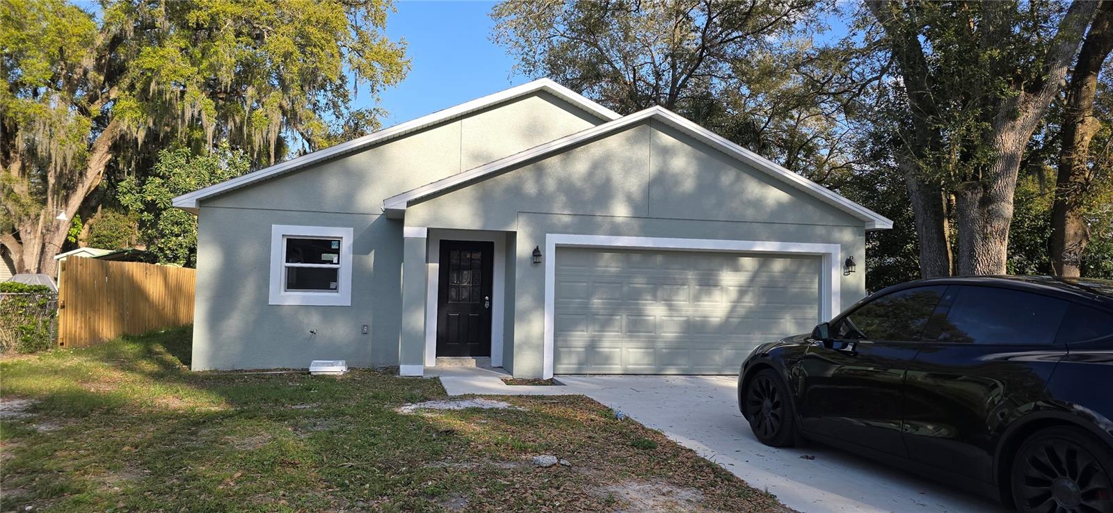 Listing Details for 1223 Parkhurst Avenue, LAKELAND, FL 33805