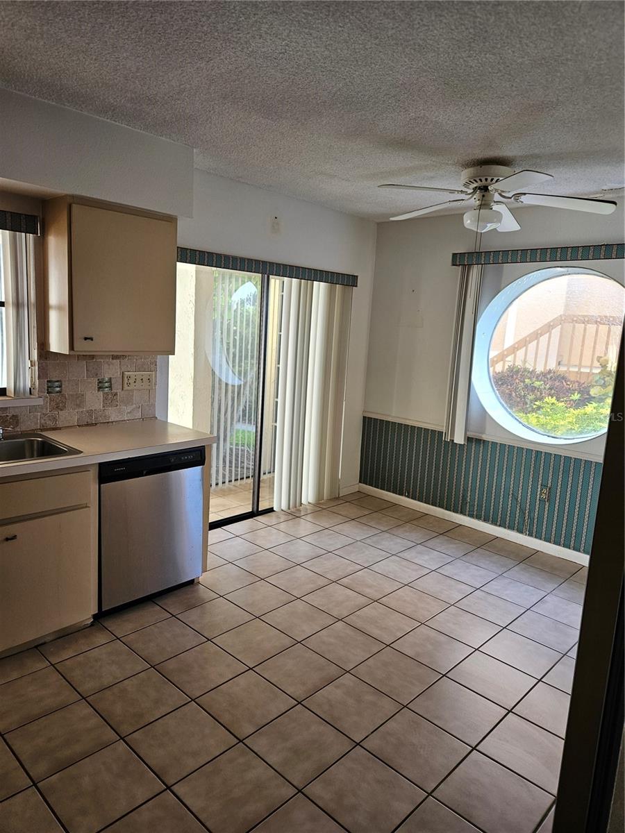 Image 10 of 63 For 8744 54th Avenue W 8744