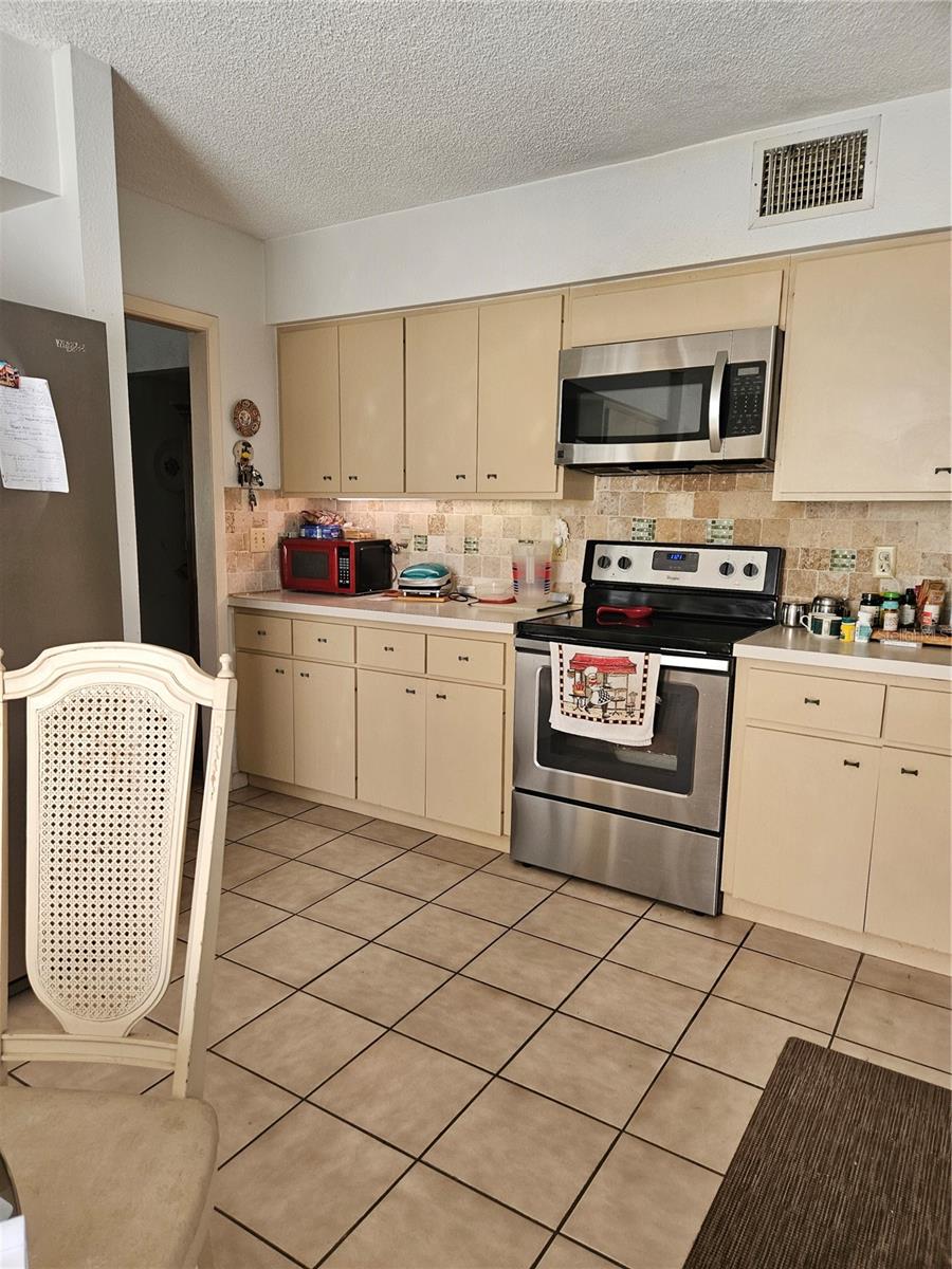 Image 16 of 63 For 8744 54th Avenue W 8744