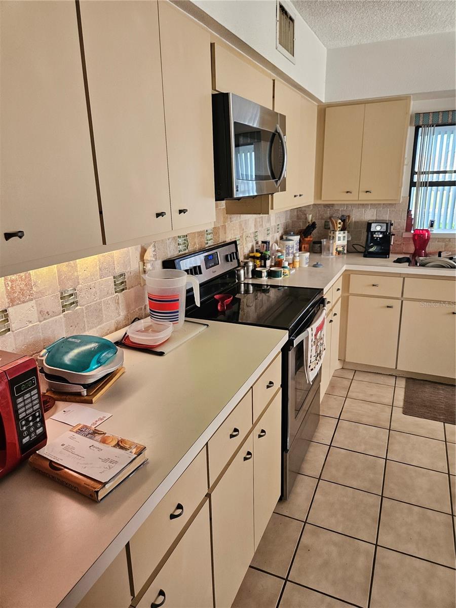 Image 18 of 63 For 8744 54th Avenue W 8744