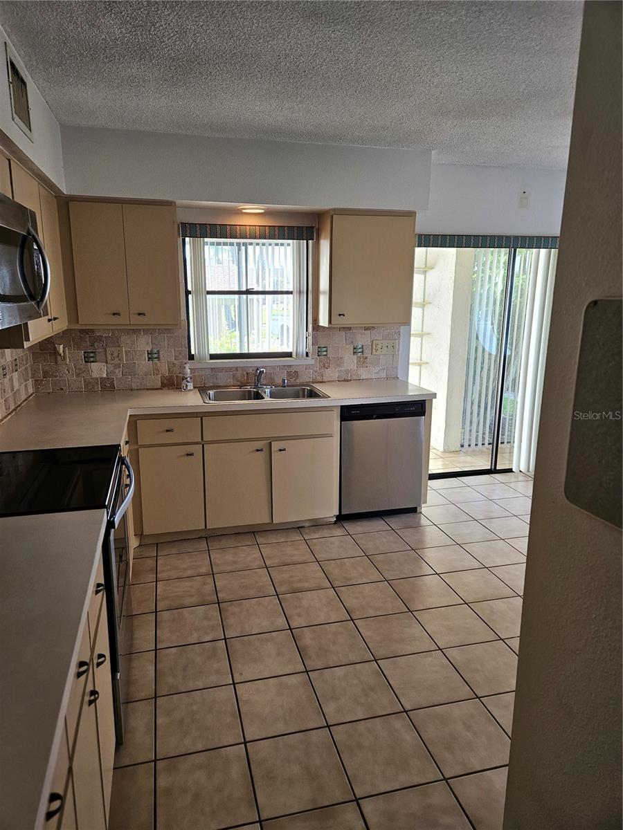 Image 20 of 63 For 8744 54th Avenue W 8744