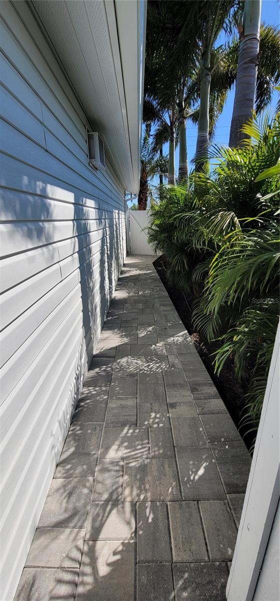 Image 15 of 24 For 3351 Bahia Vista Street